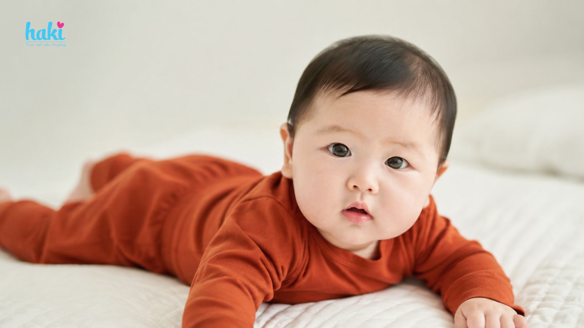 4 loại chất liệu đồ sơ sinh Haki cho bé vào mùa hè