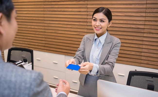 TIÊU CHUẨN CHO MẪU NHÂN VIÊN KHÁCH SẠN - NHÀ HÀNG HOÀN HẢO