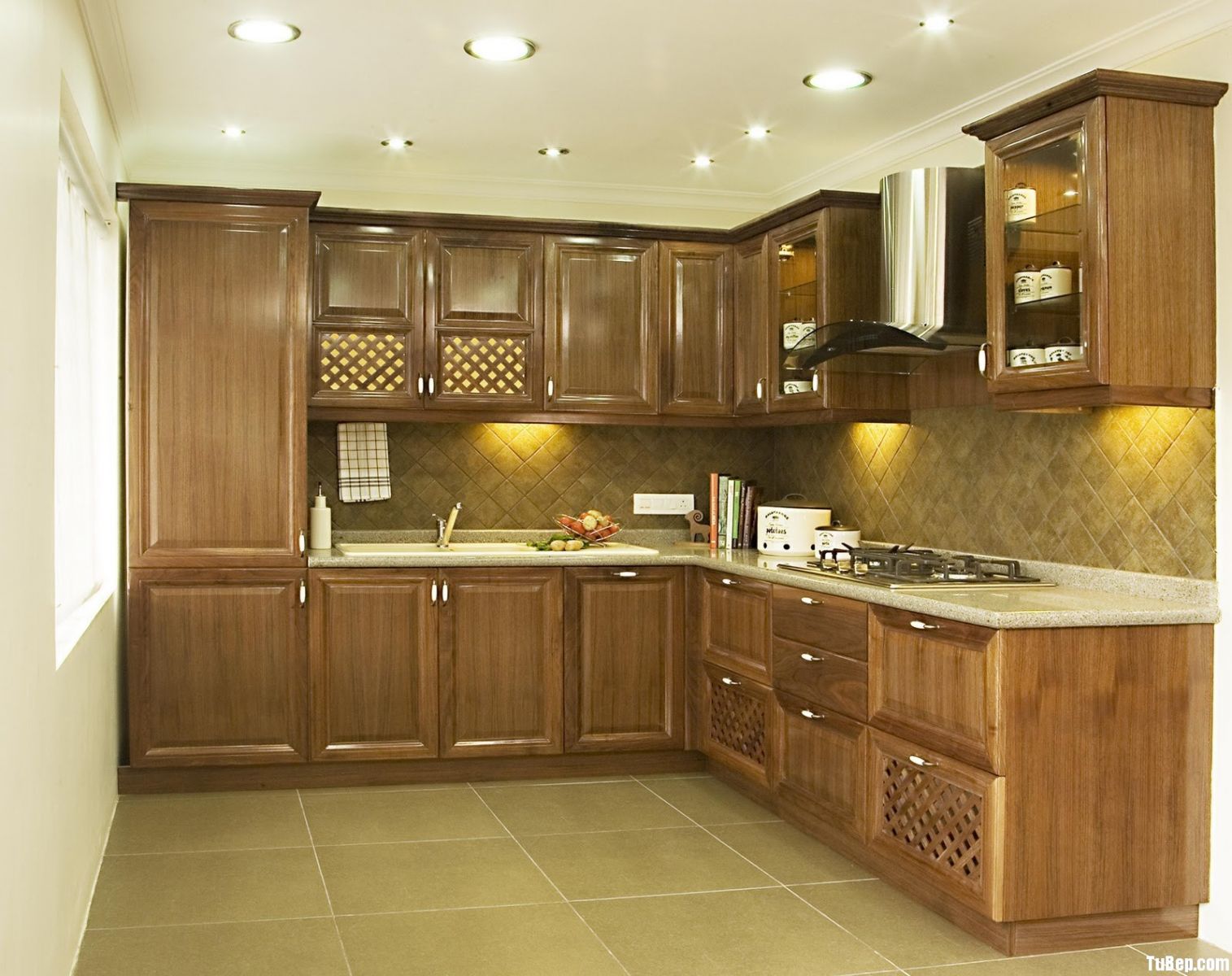Tủ bếp gỗ tự nhiên