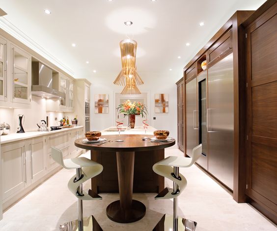 Tủ bếp gỗ tự nhiên