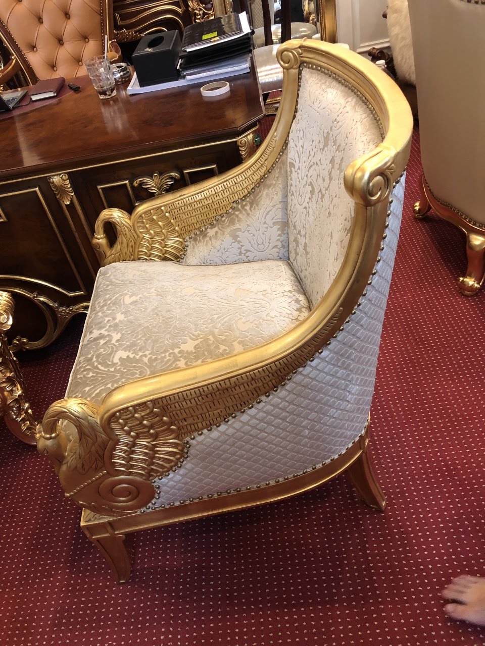 Ghế tân cổ điển