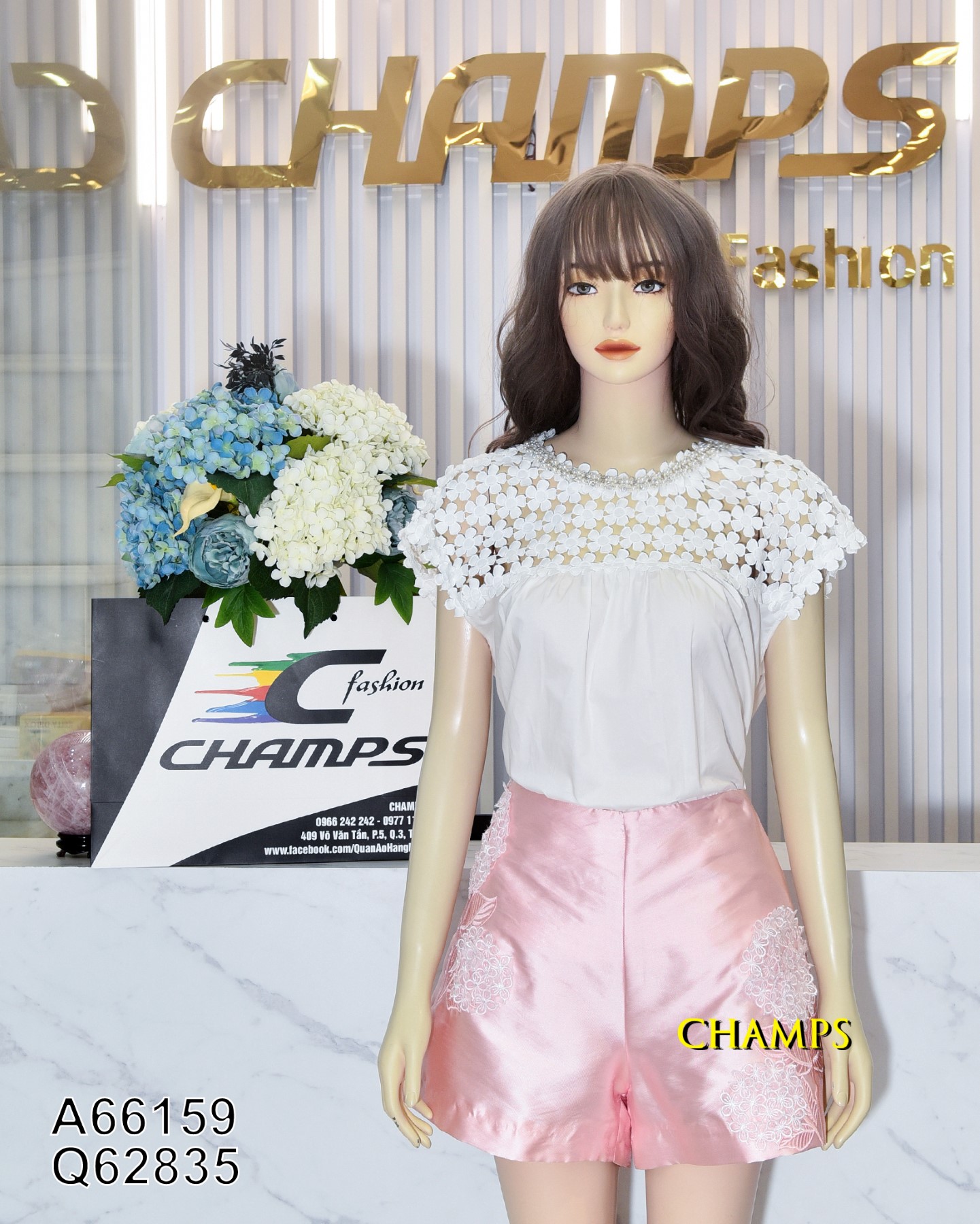 ÁO TRẮNG REN XÔ CỔ HẠT BẸT 66159