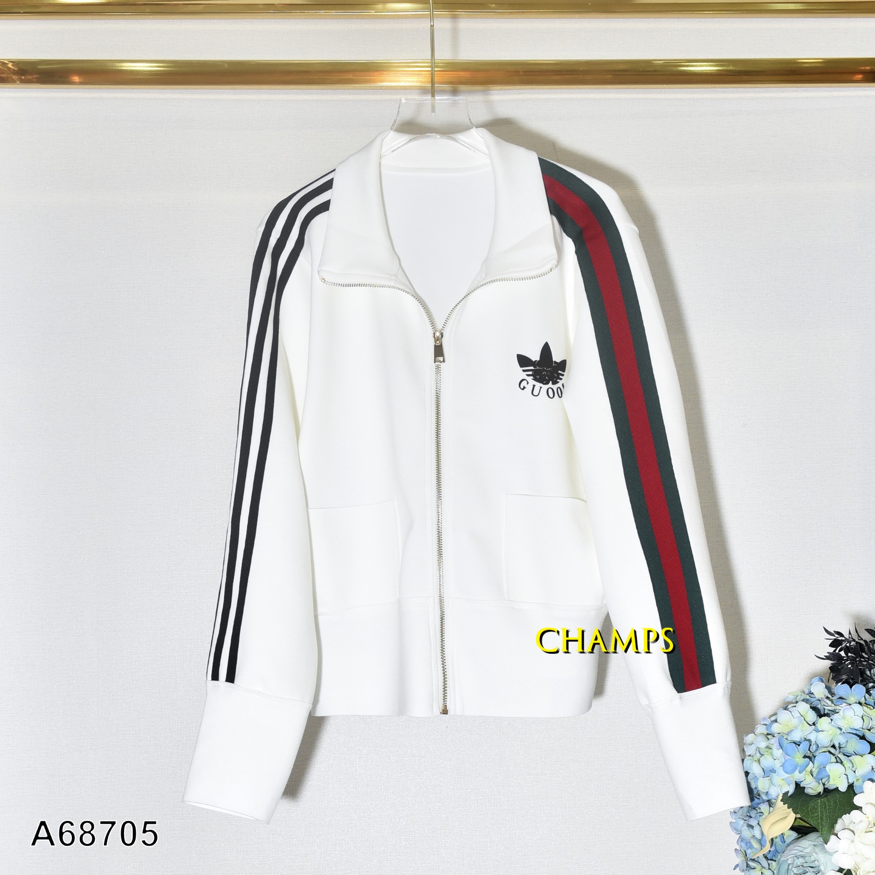 ÁO KHOÁC THUN TRẮNG VIỀN GUCCI 68705