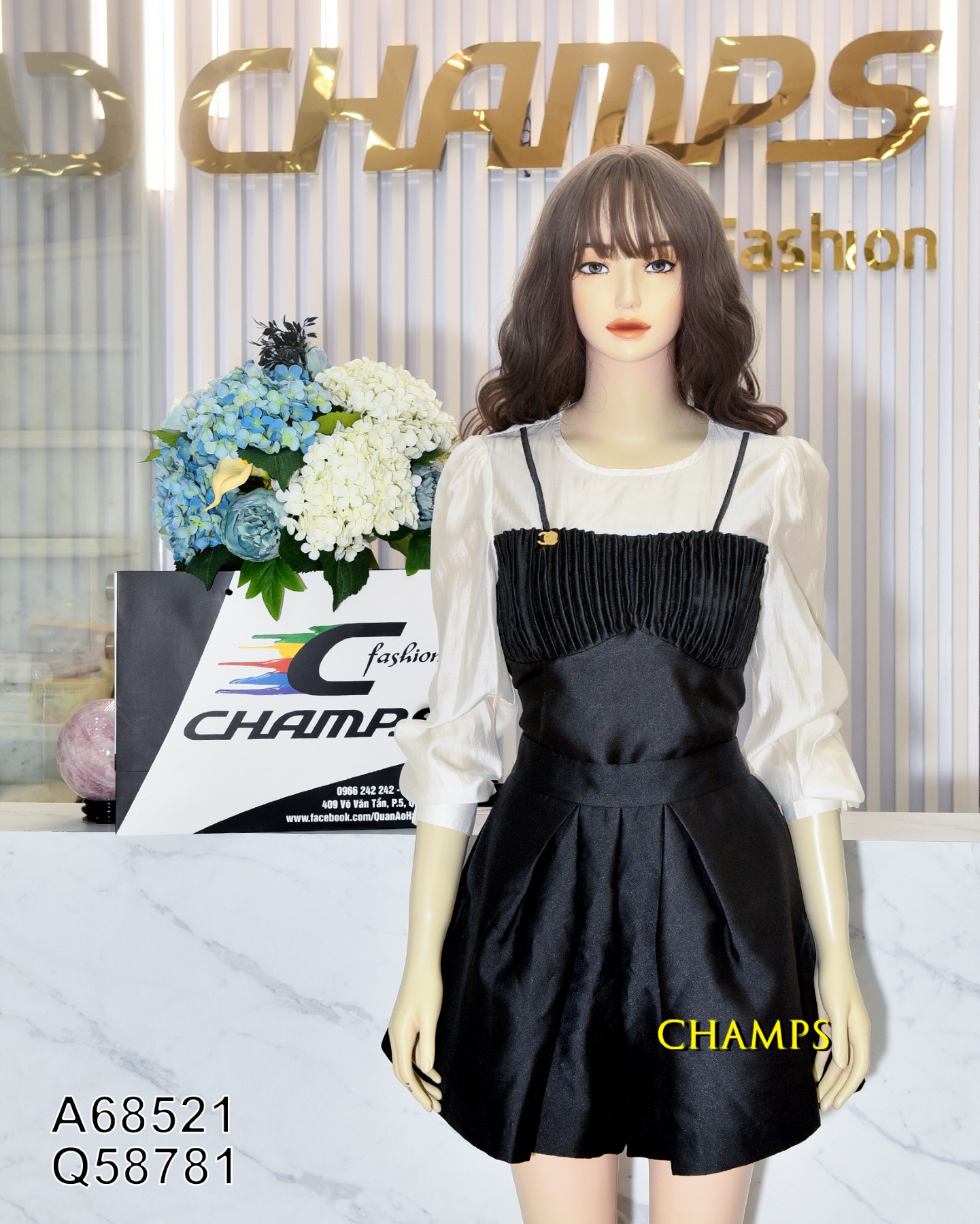 ÁO ĐEN PHỐI TƠ TRẮNG NHÚNG 68521