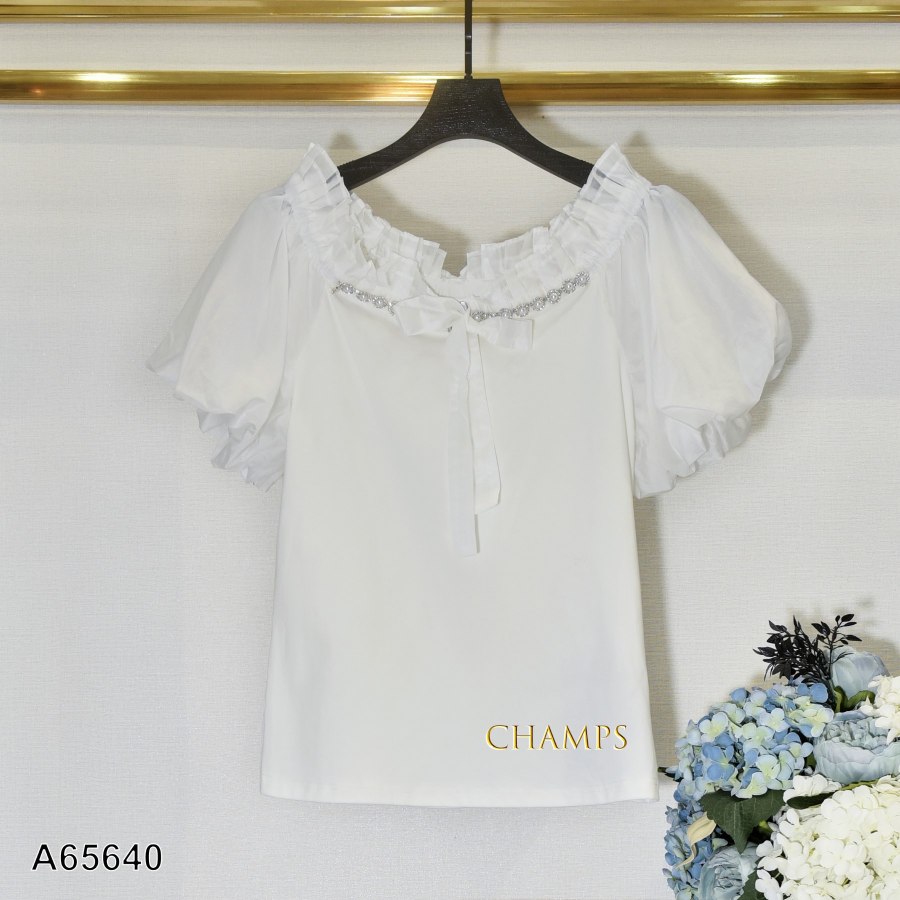 ÁO TRẮNG THUN TAY LỤA VAI TRỄ HẠT 65640