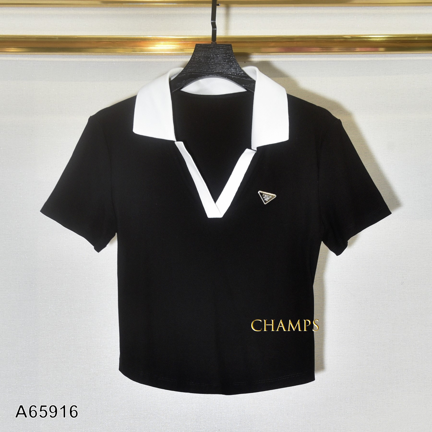 ÁO THUN LỬNG ĐEN PRADA 65916