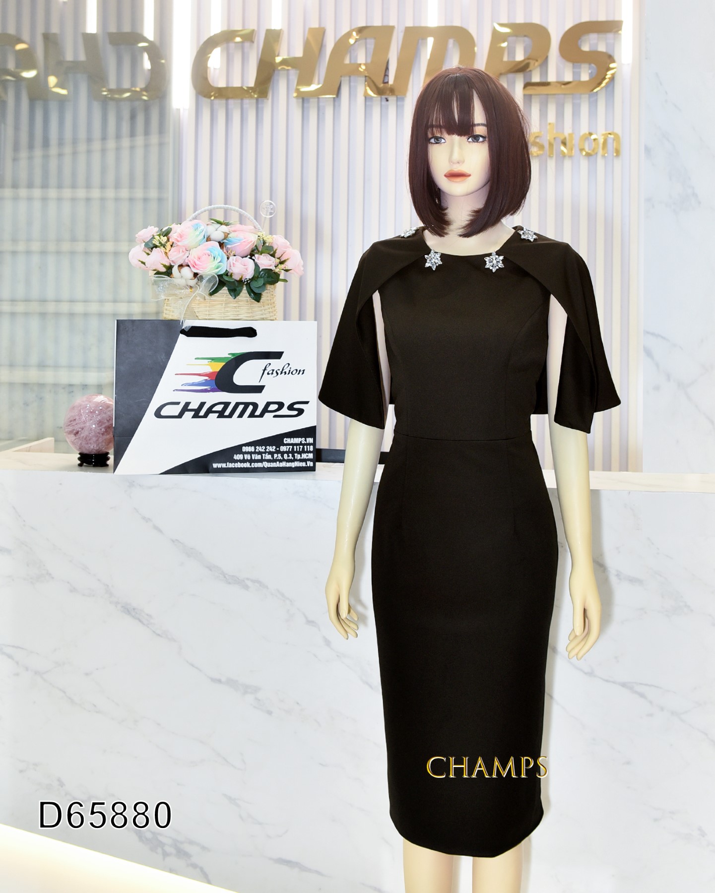 ĐẦM ĐEN DÀI CỔ HẠT 65880