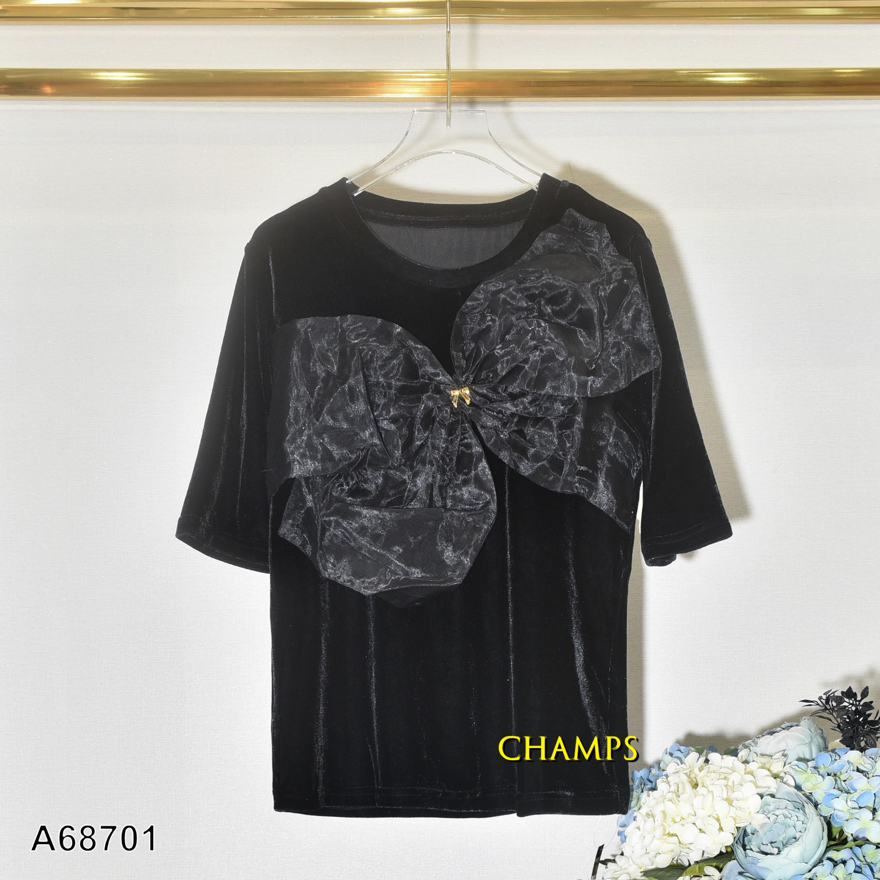 ÁO NHUNG ĐEN NƠ 68701