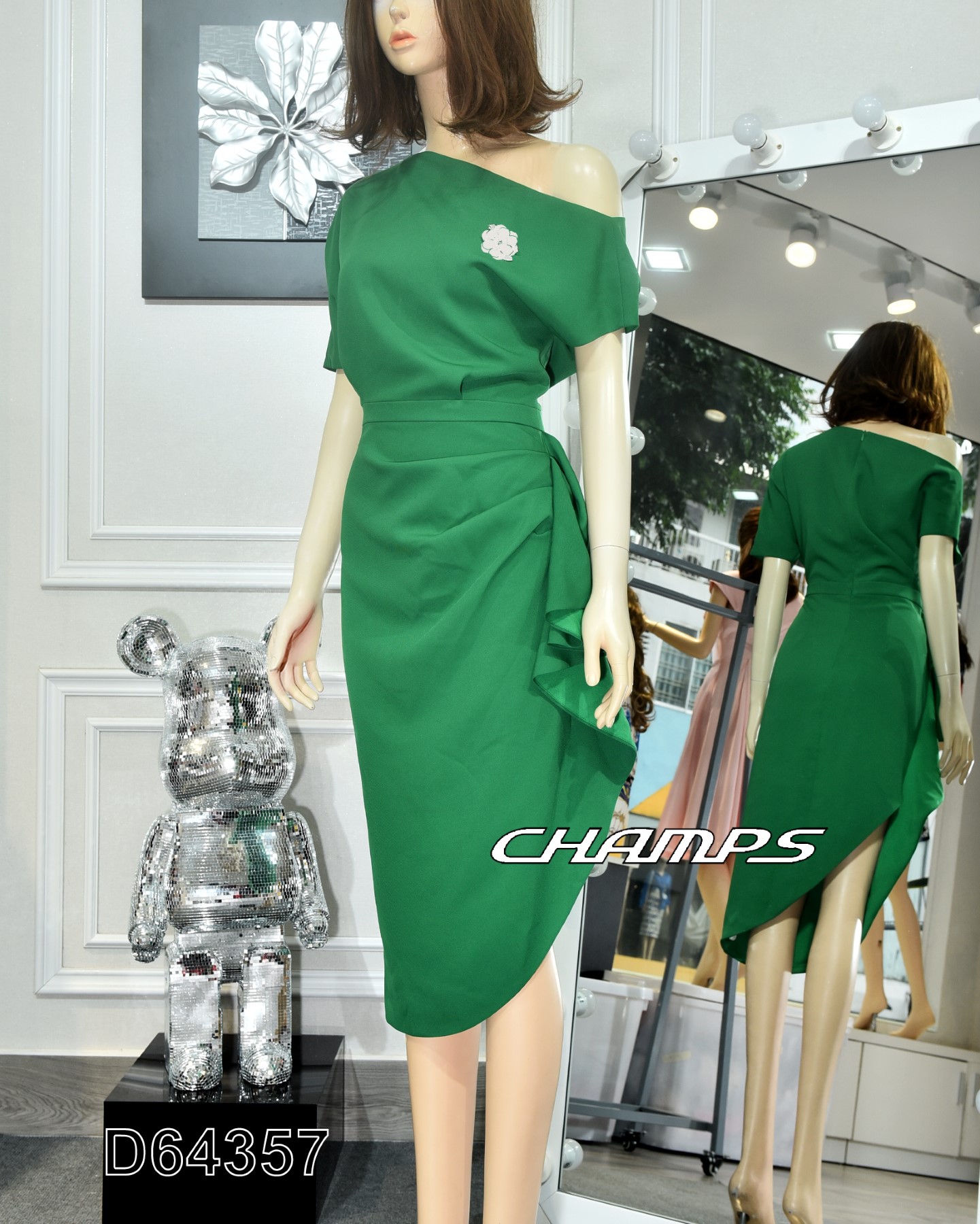 Đầm Dạ Hội Thân Xếp Plis Kết Hoa Sensorial DRP0122-03 - Màu Xanh Lá |  Sensorial Fashion