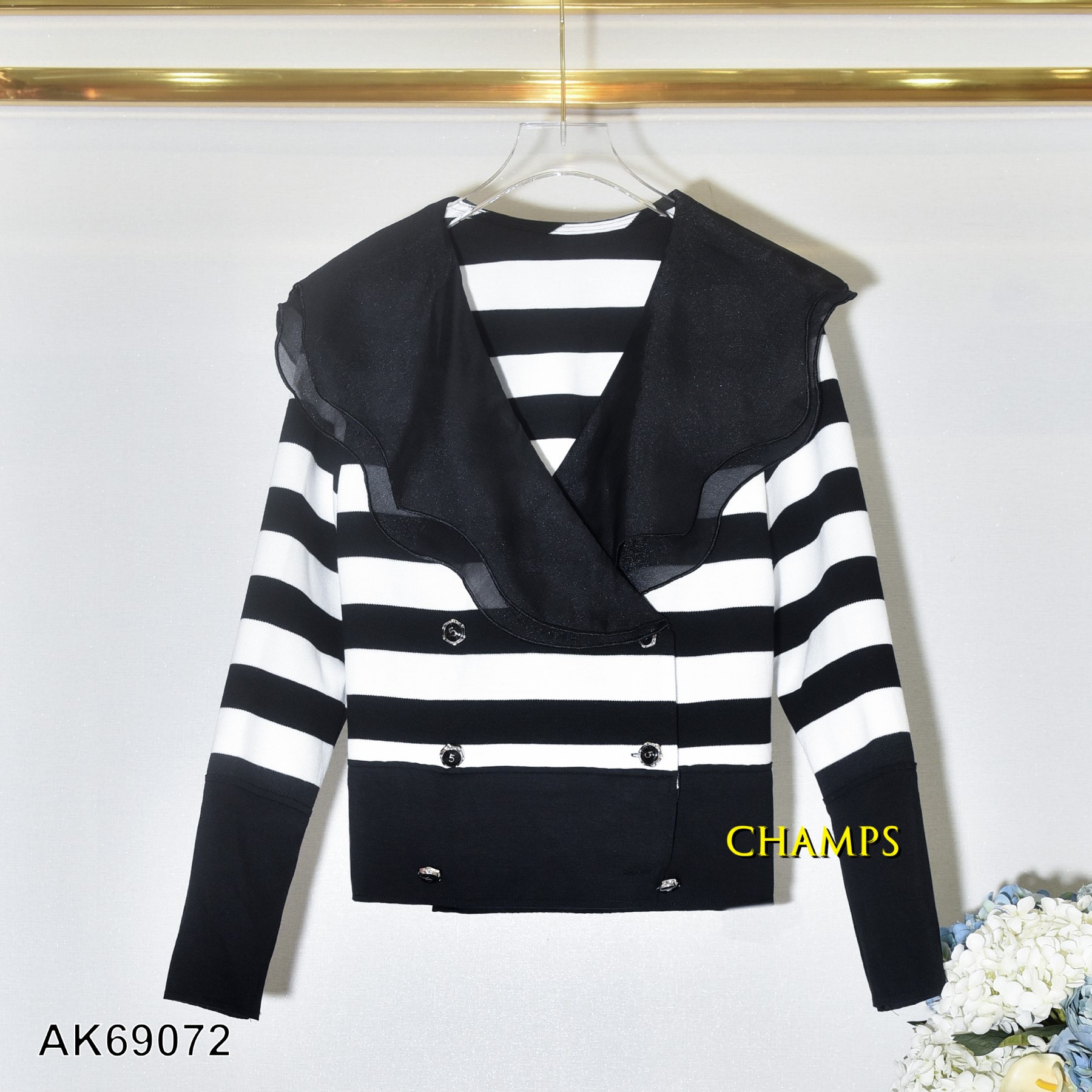 ÁO KHOÁC KẺ ĐEN 69072