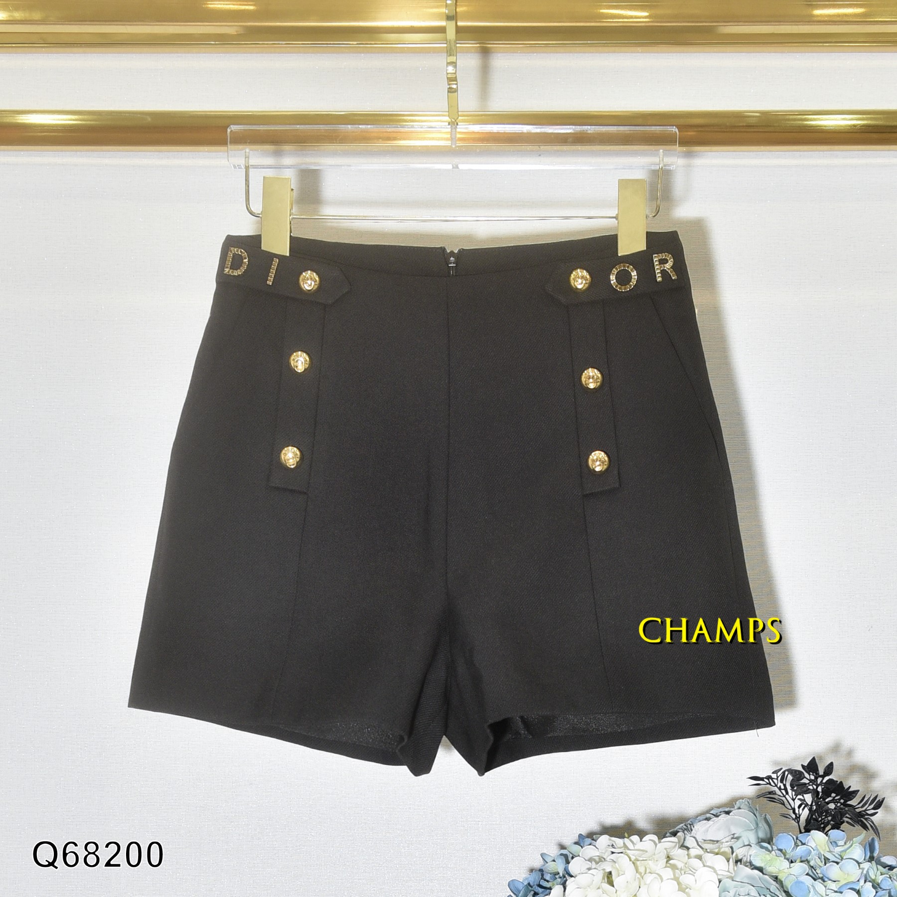 QUẦN SHORT ĐEN DIOR 68200