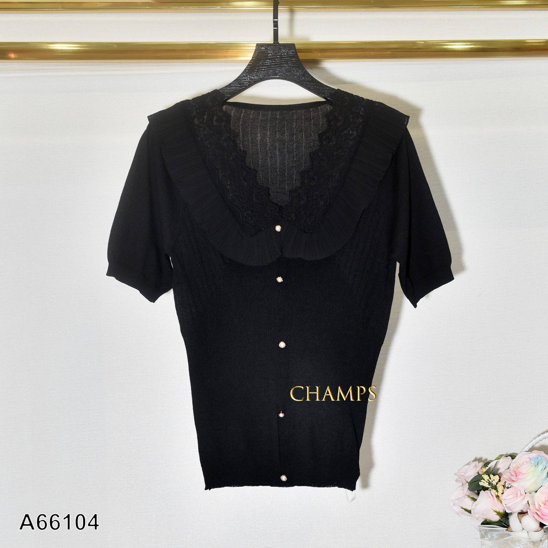 ÁO LEN ĐEN CỔ BÈO REN 66104