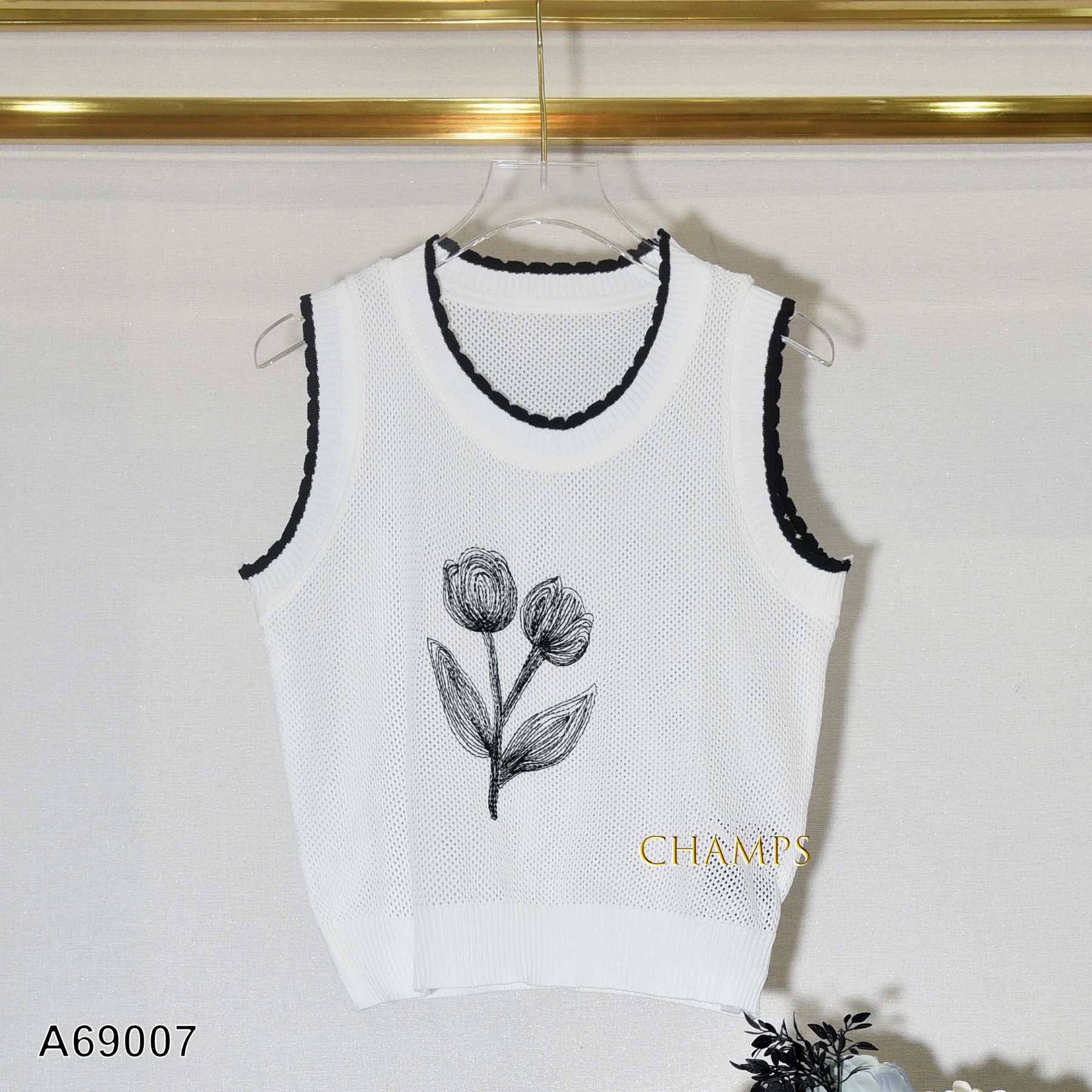 ÁO LEN LỖ HÌNH BÔNG SÁT NÁCH TRẮNG 69007