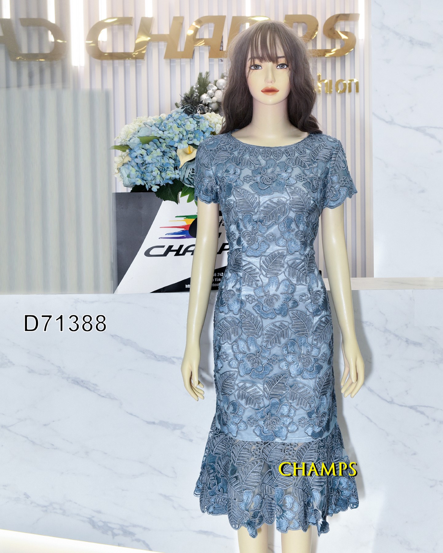 ĐẦM KAREN KUNLING XANH NHẠT CHỈ 71388