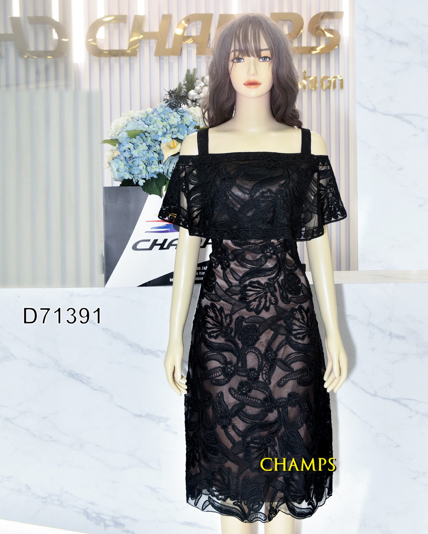 ĐẦM KAREN KUNLING 2 DÂY ĐEN VAI TRỄ 71391