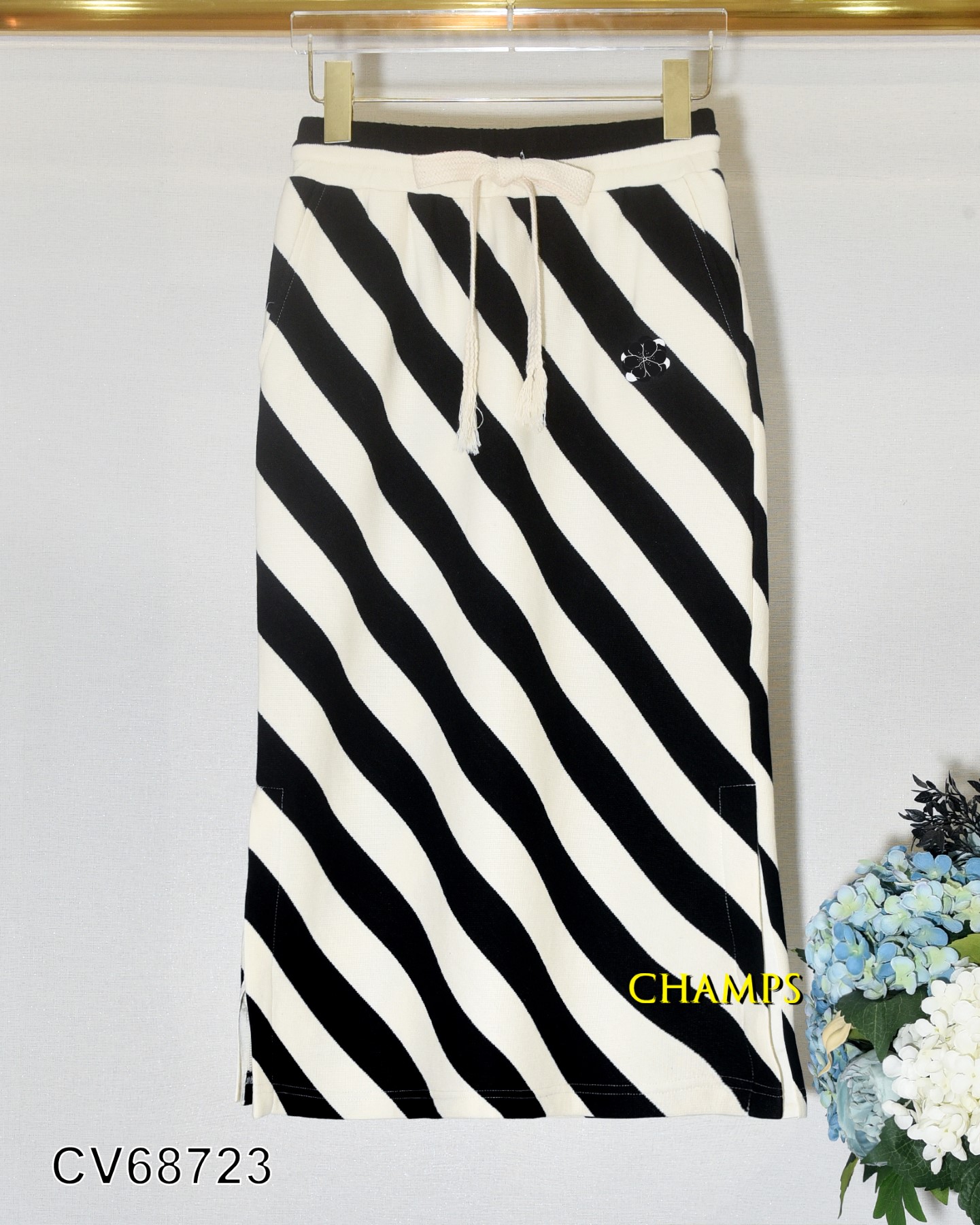 CHÂN VÁY KẺ ĐEN TRẮNG 68723