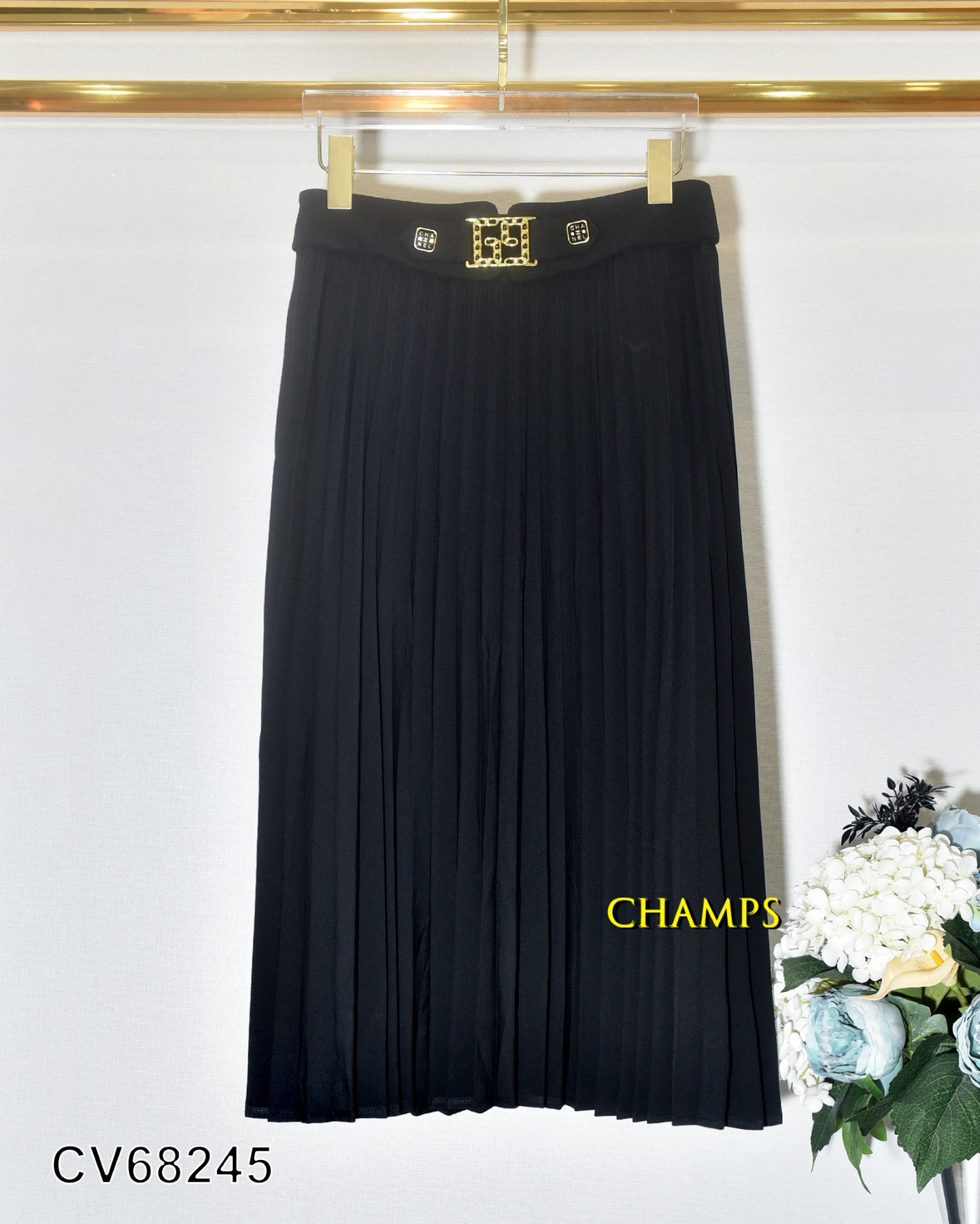 CHÂN VÁY XÒE ĐEN XẾP LY 68245