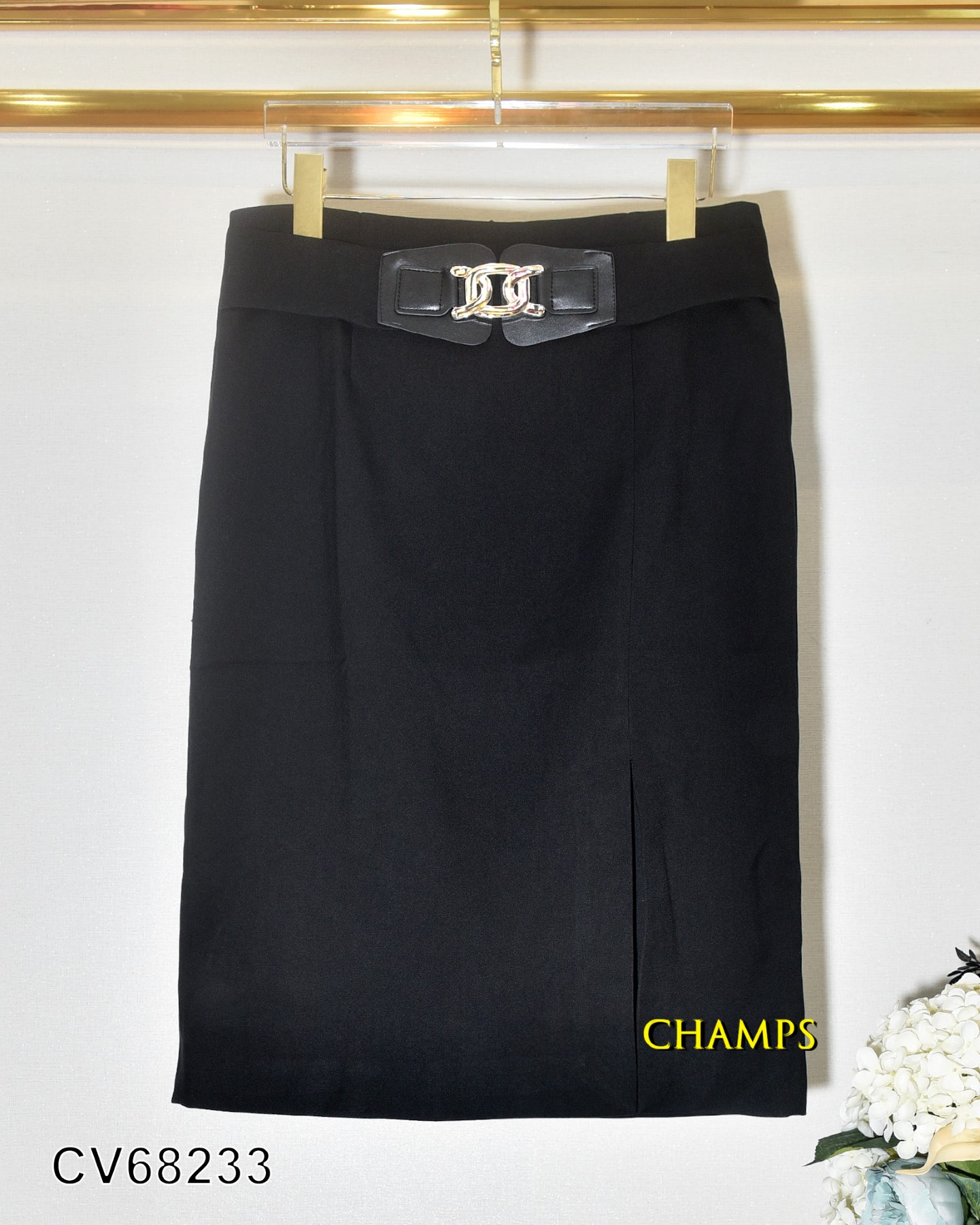 CHÂN VÁY ĐEN ÔM KHÓA TRẮNG 68233
