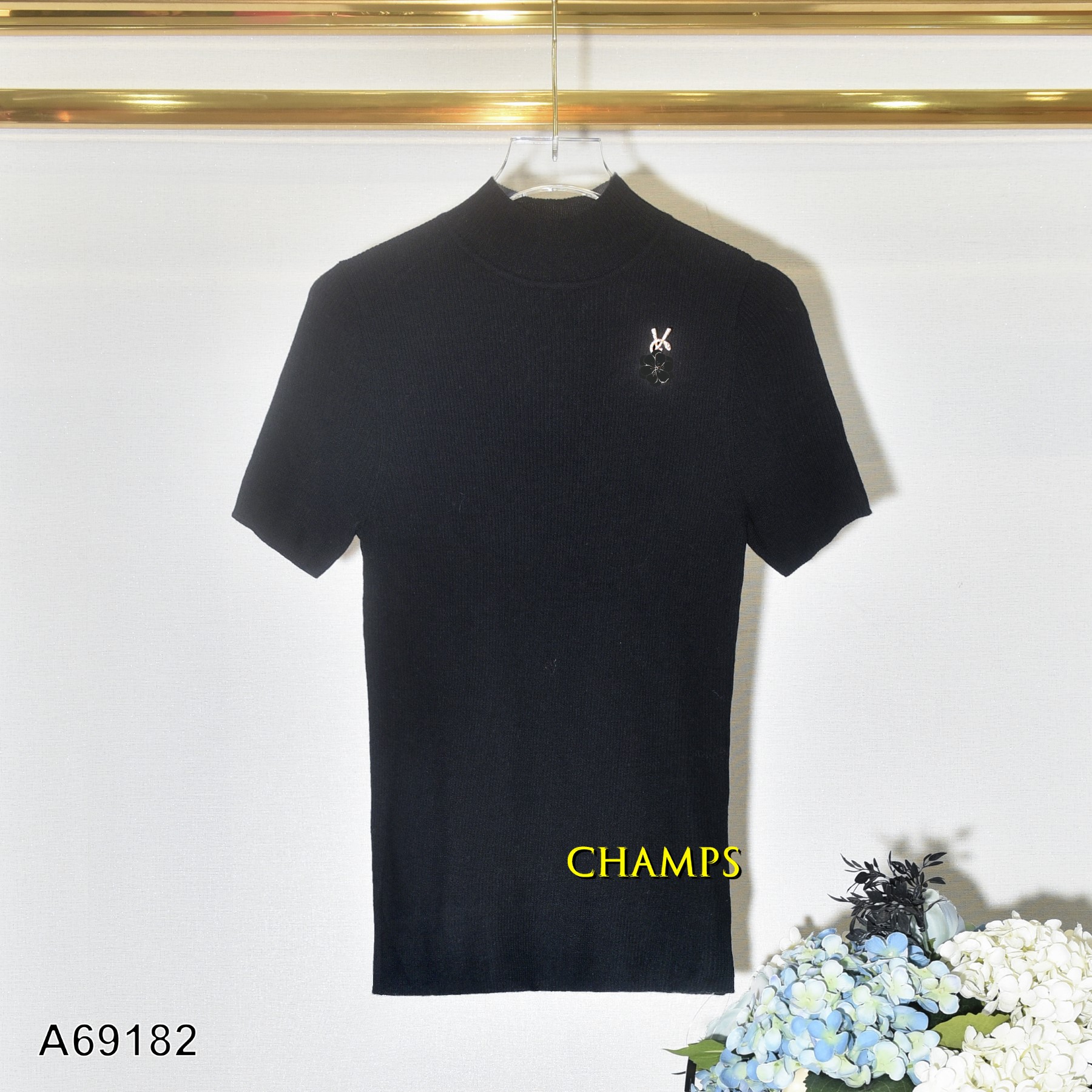ÁO LEN ĐEN CÀI YSL CỔ CAO 69182