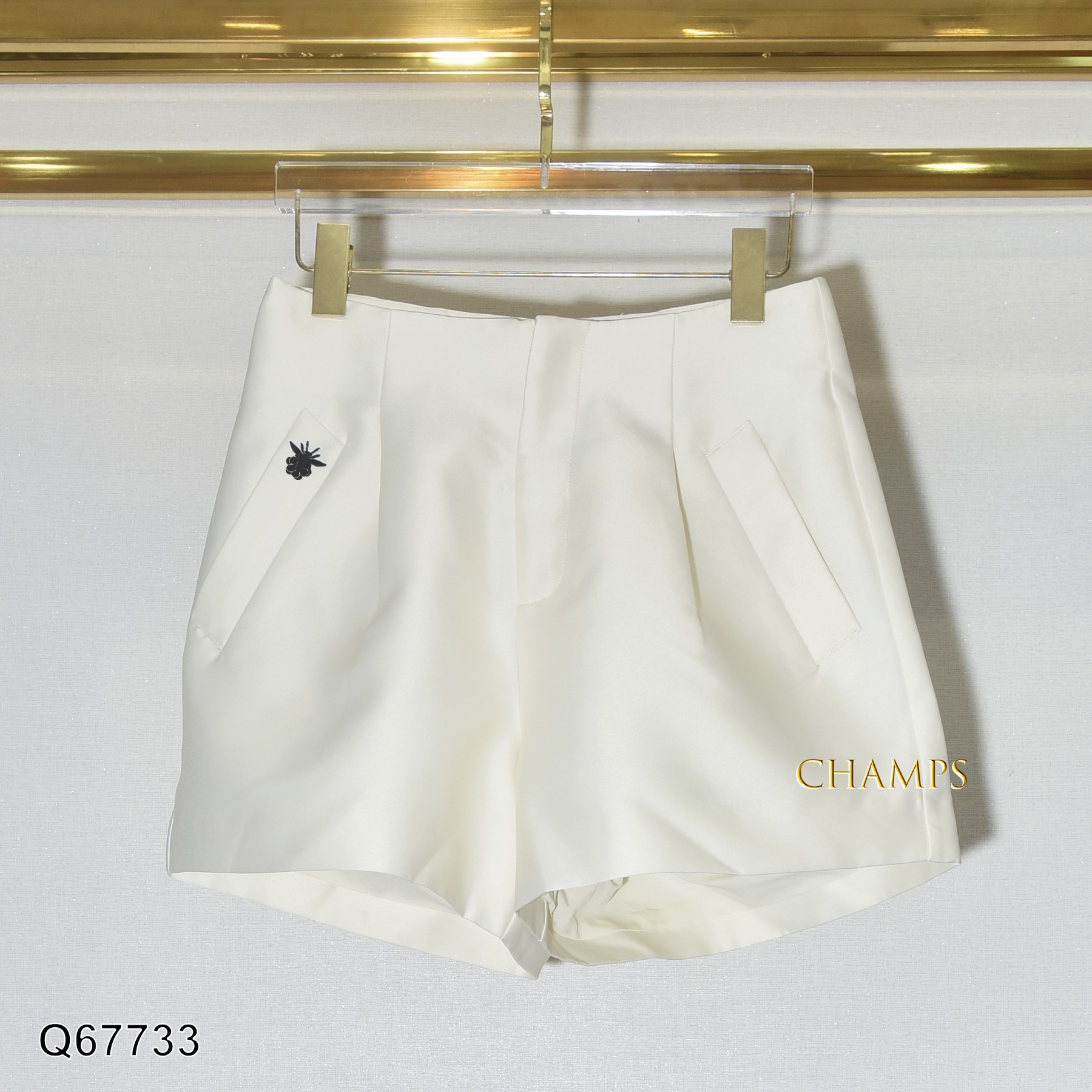 QUẦN SHORT DIOR TRẮNG 67733
