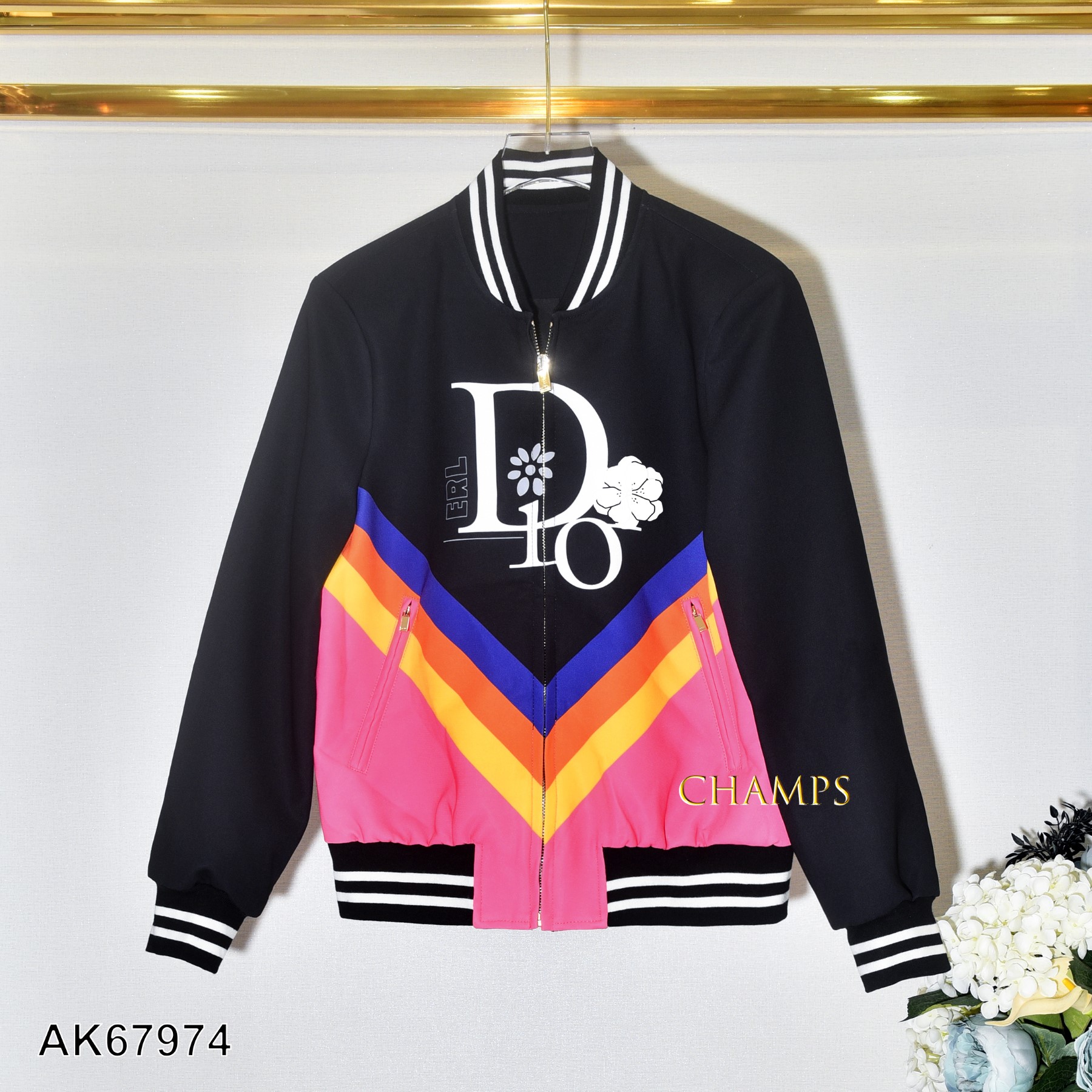 ÁO KHOÁC ĐEN DIOR MÀU NHIỀU 67974