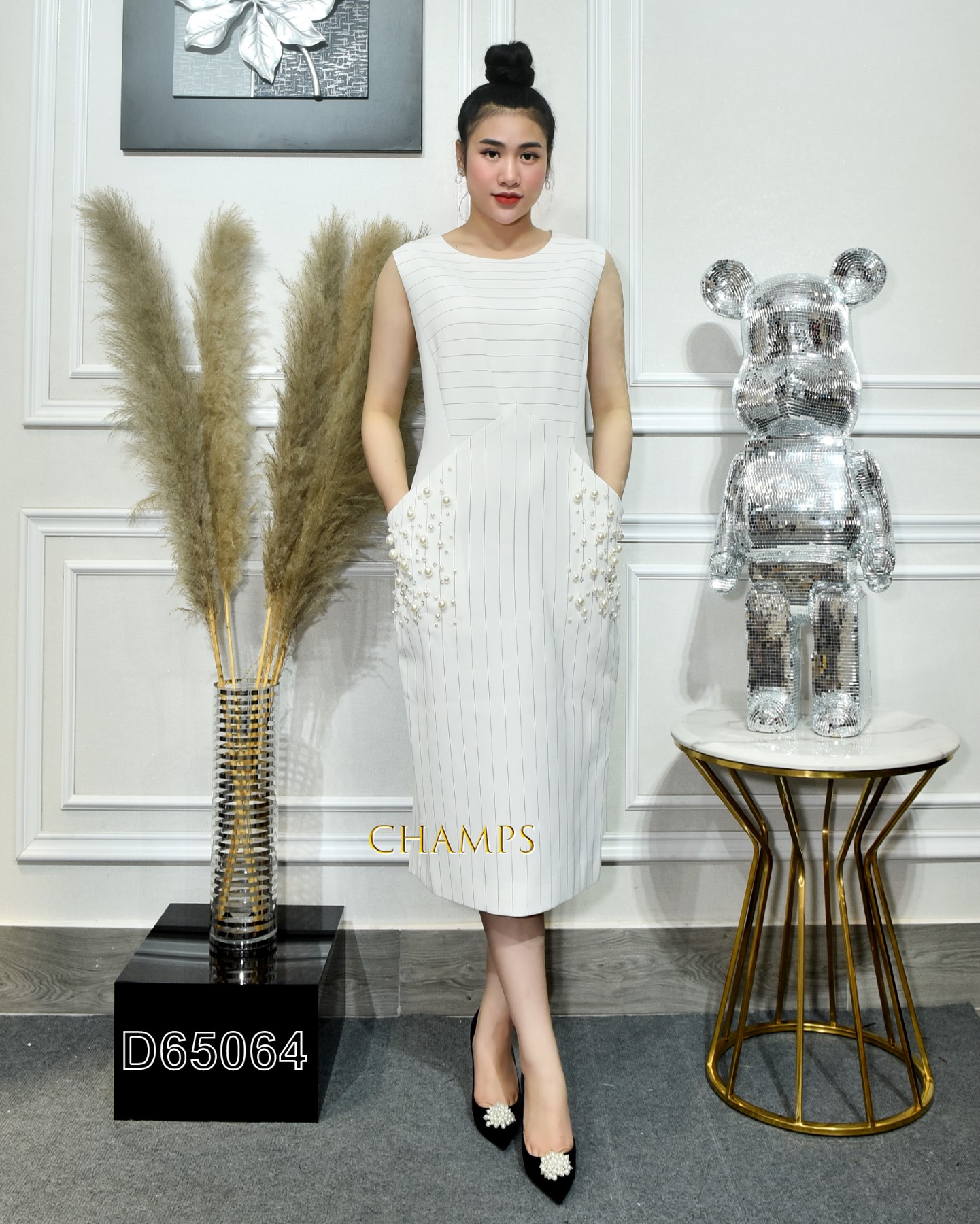 ĐẦM TRẮNG ÔM ZALEX ĐÍNH HẠT BẸT 65064