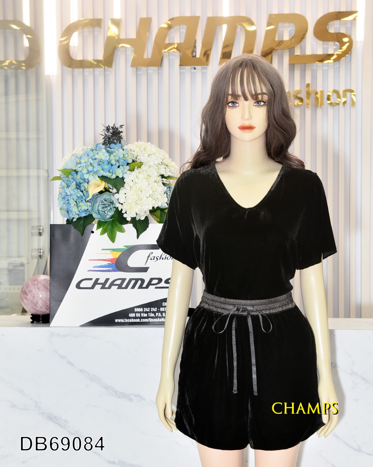 BỘ SHORT NHUNG ĐEN 69084