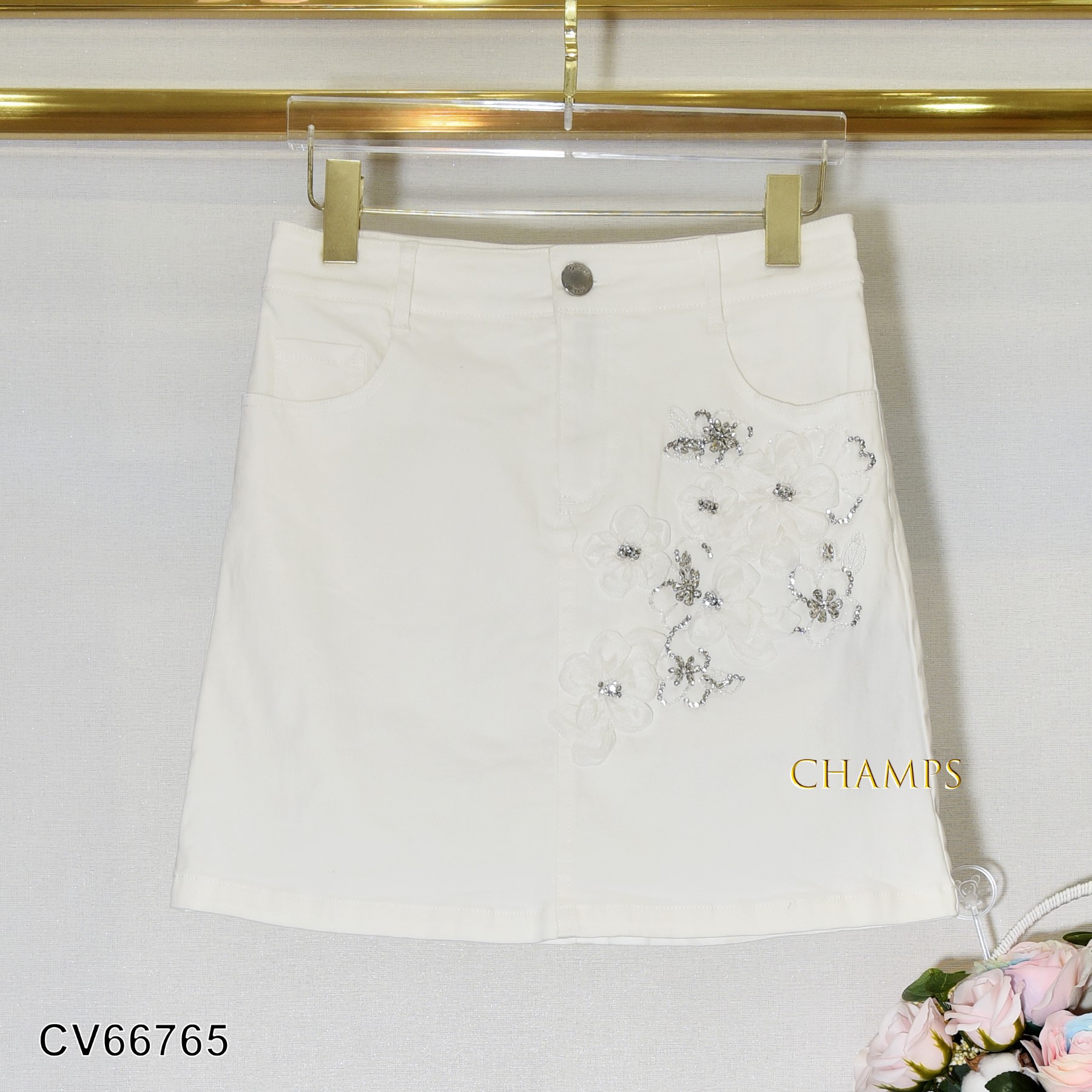 CHÂN VÁY TRẮNG HOA NỔI 66765