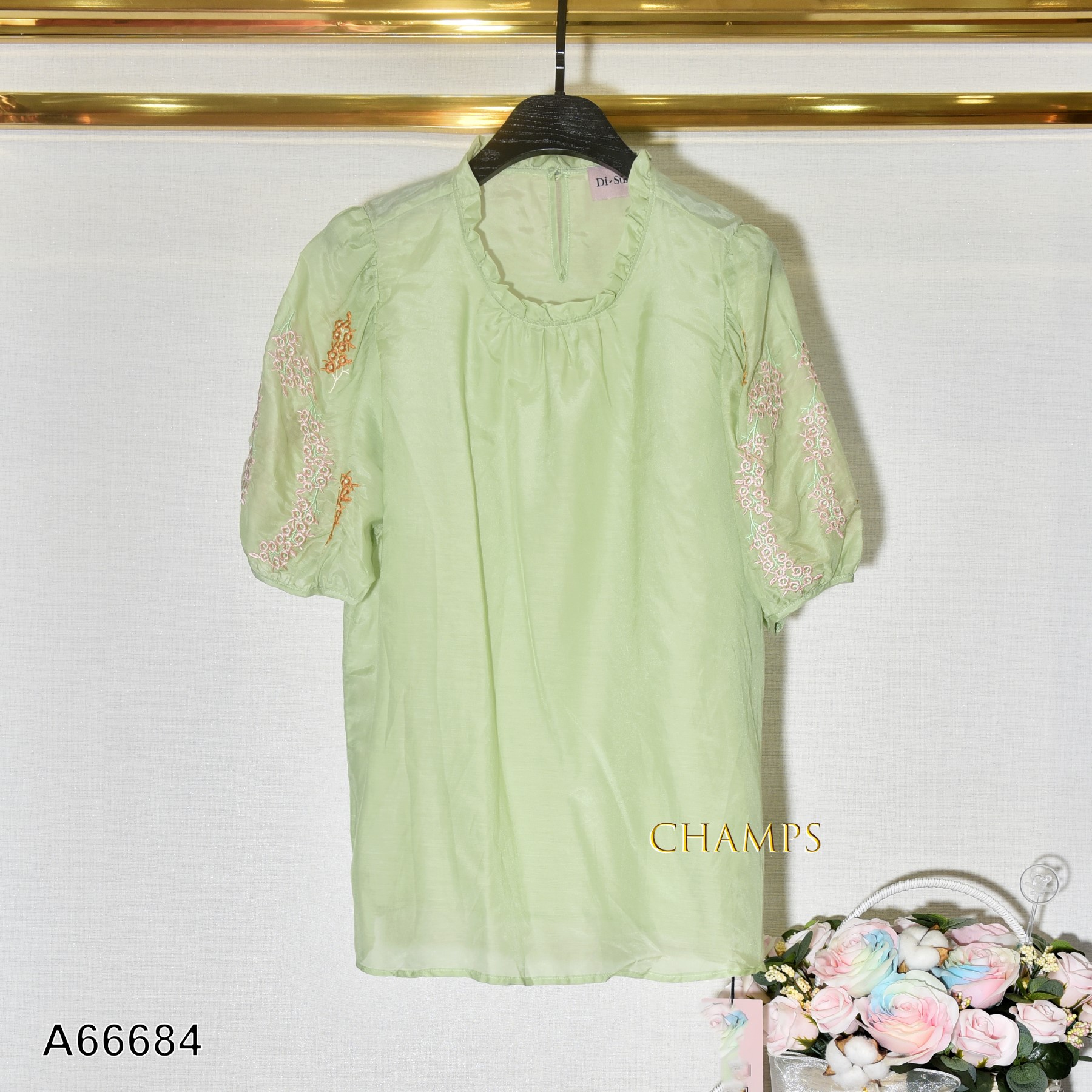 ÁO LỤA TƠ XANH TAY THÊU HOA 66684