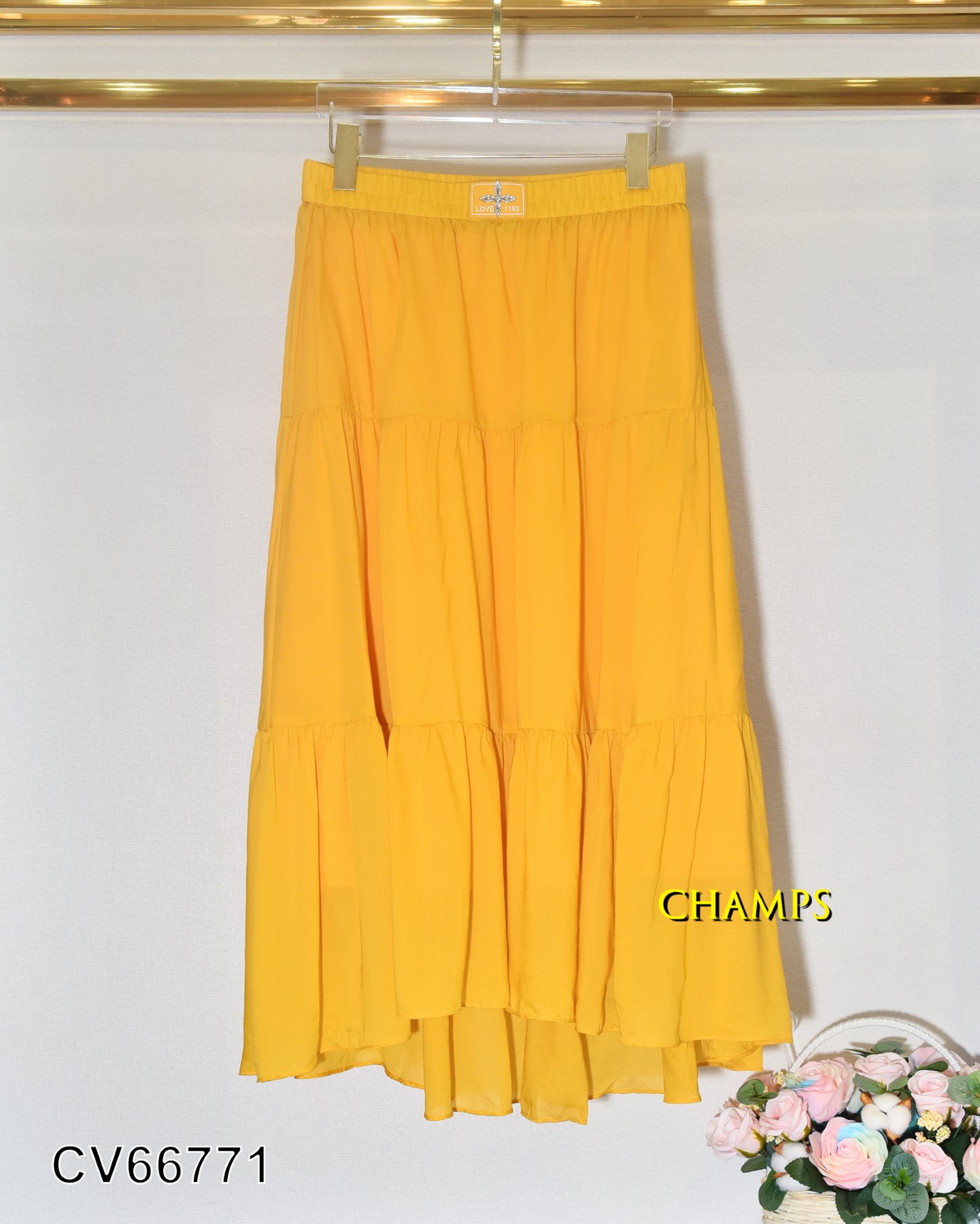 CHÂN VÁY LỤA VÀNG DISUI 66771