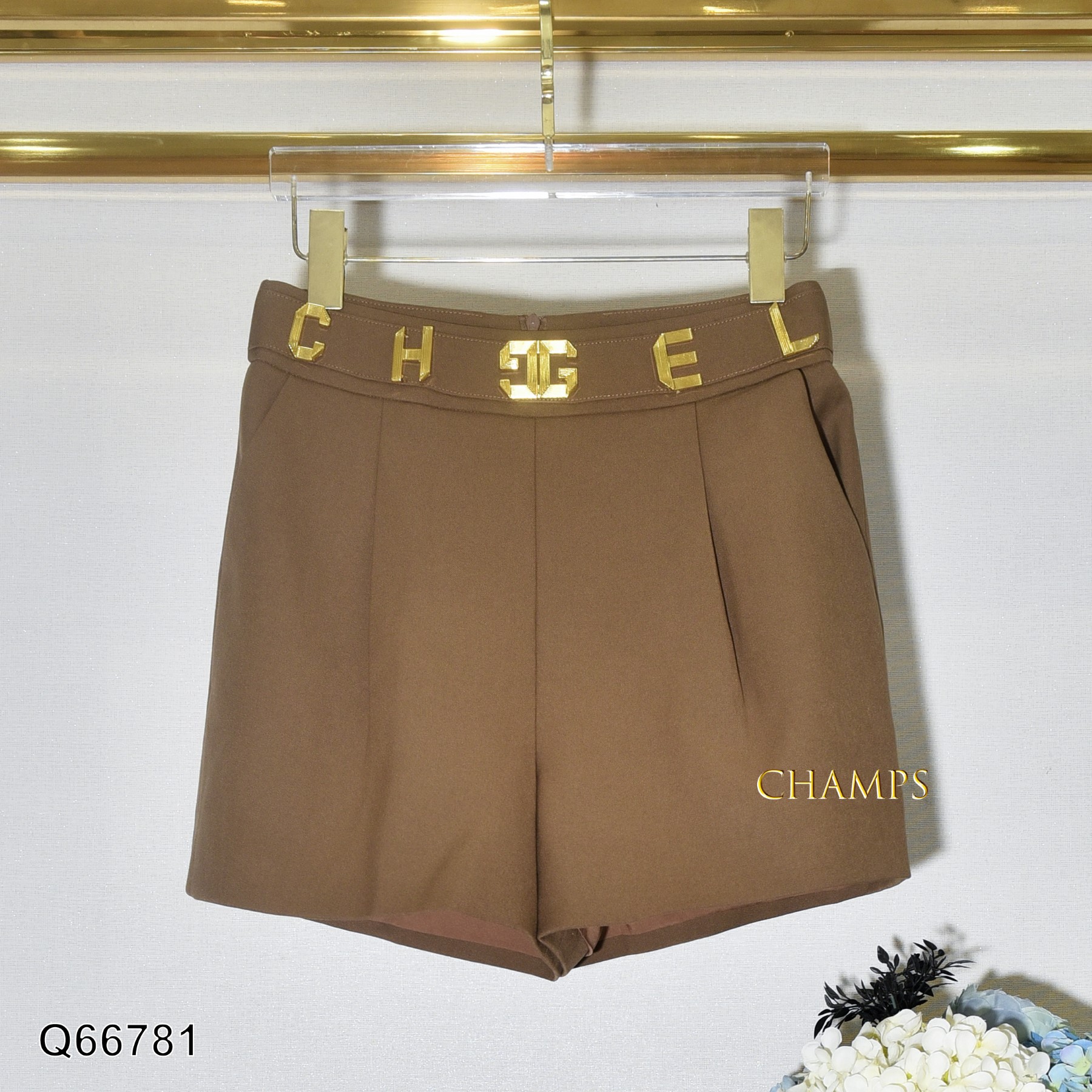 QUẦN SHORT NÂU CHANEL VÀNG 67781