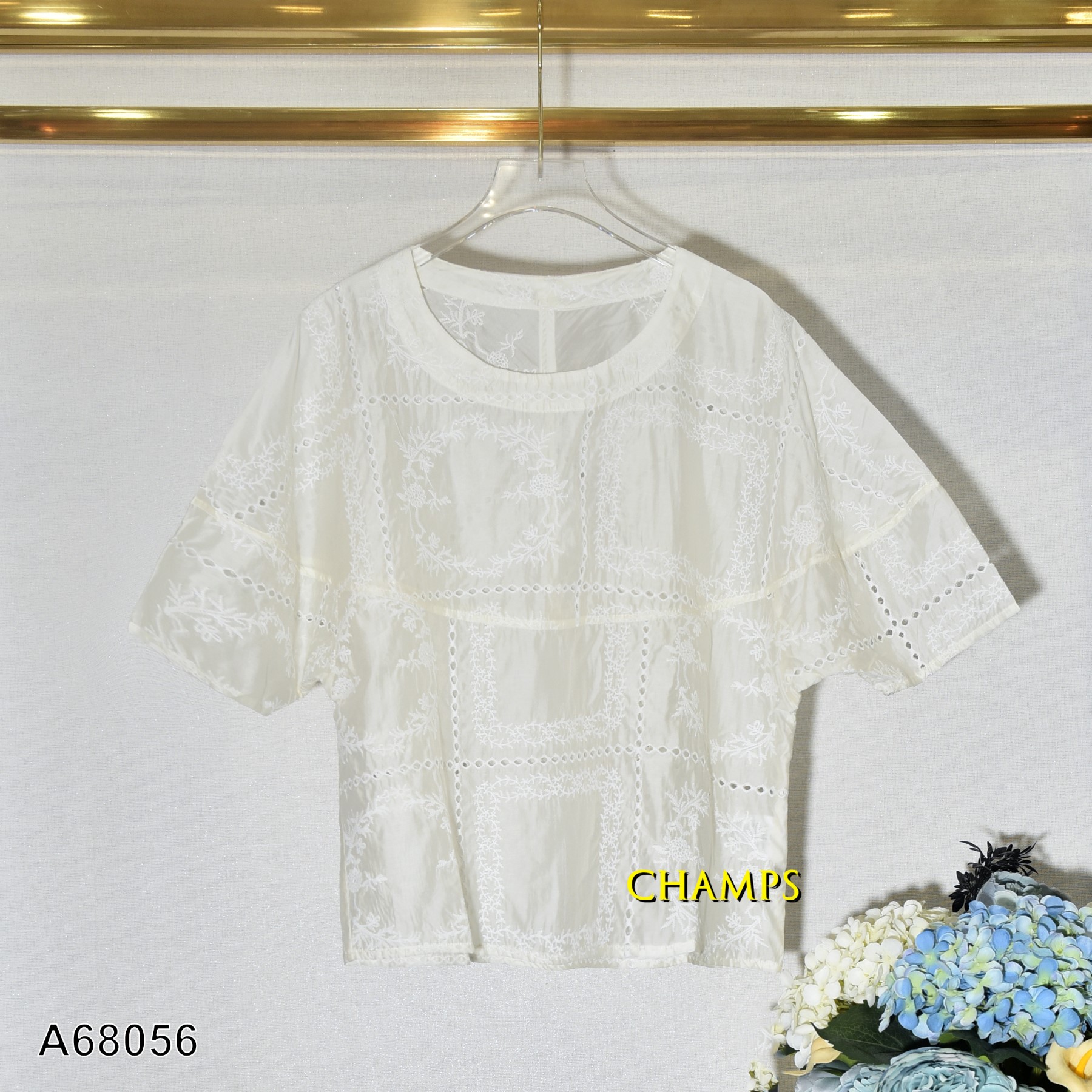 ÁO XÔ TRẮNG THÊU 68056