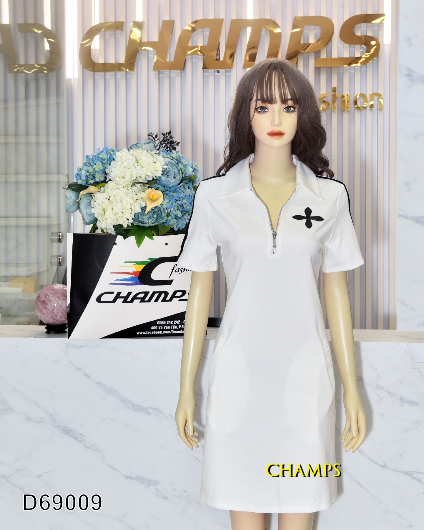 ĐẦM THUN TRẮNG CỔ LOGO 69009