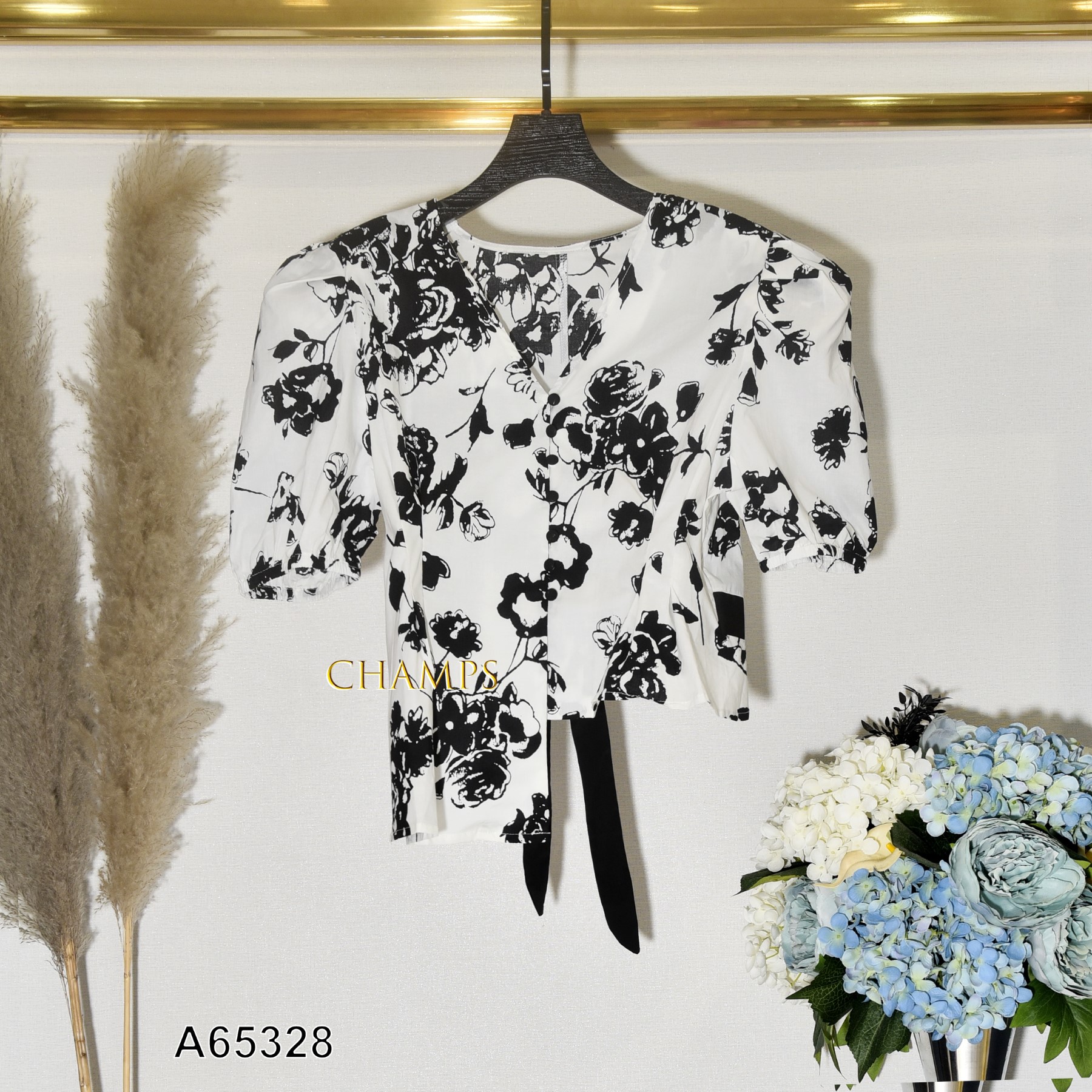 ÁO XÔ TRẮNG HOA ĐEN 65328