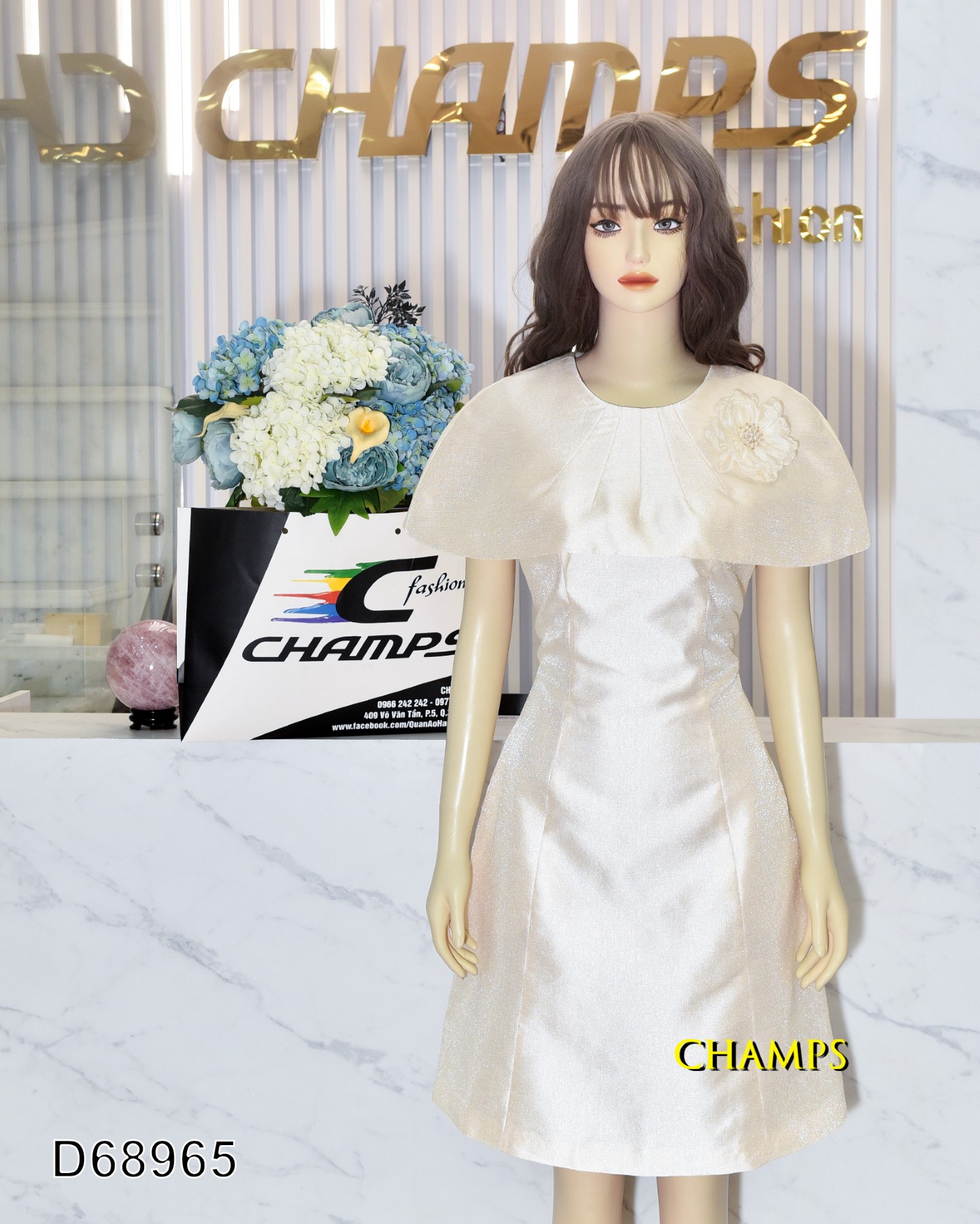 ĐẦM CHOÀNG KEM +CÀI HOA 68965