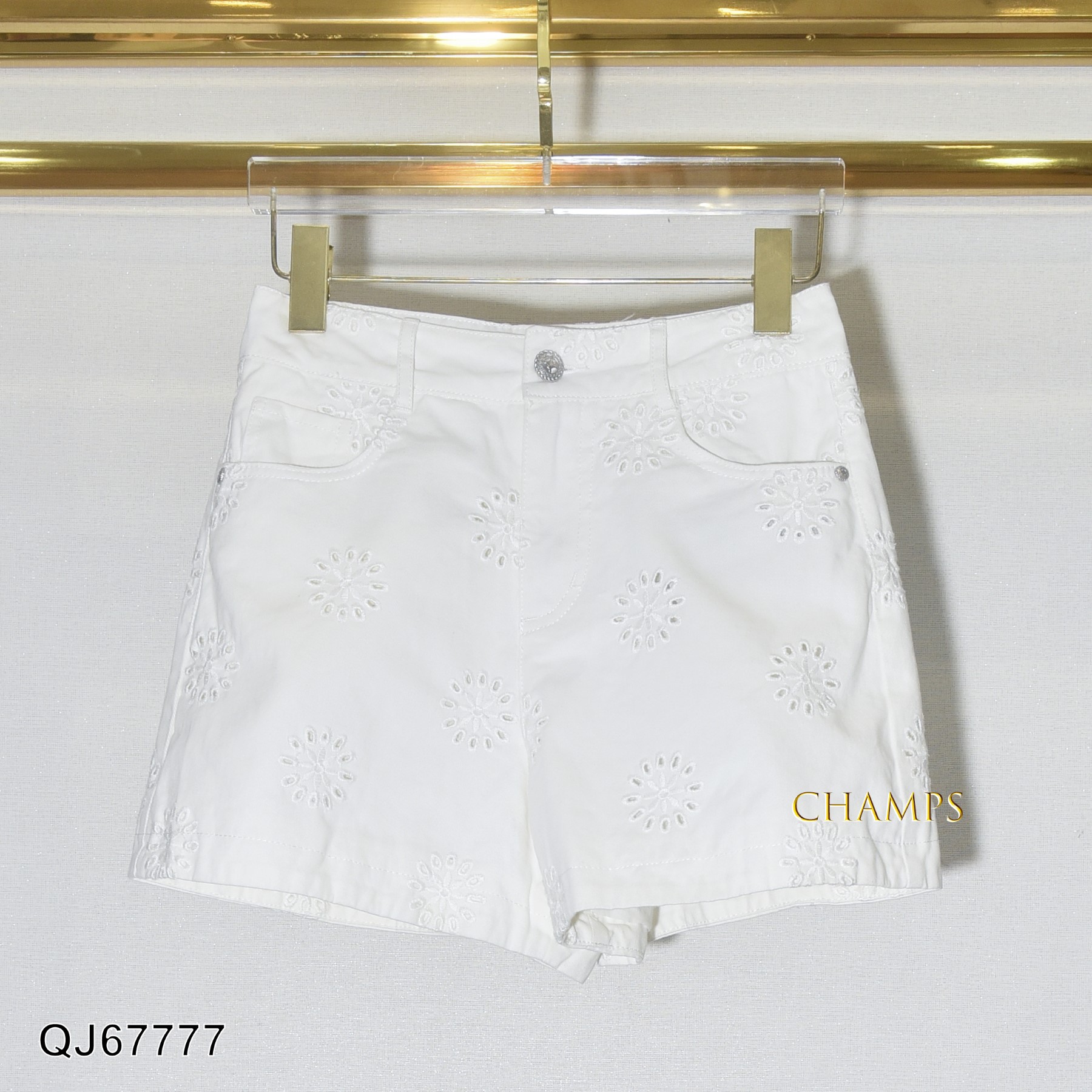 QUẦN SHORT JEAN TRẮNG HOA VĂN LỖ 67777
