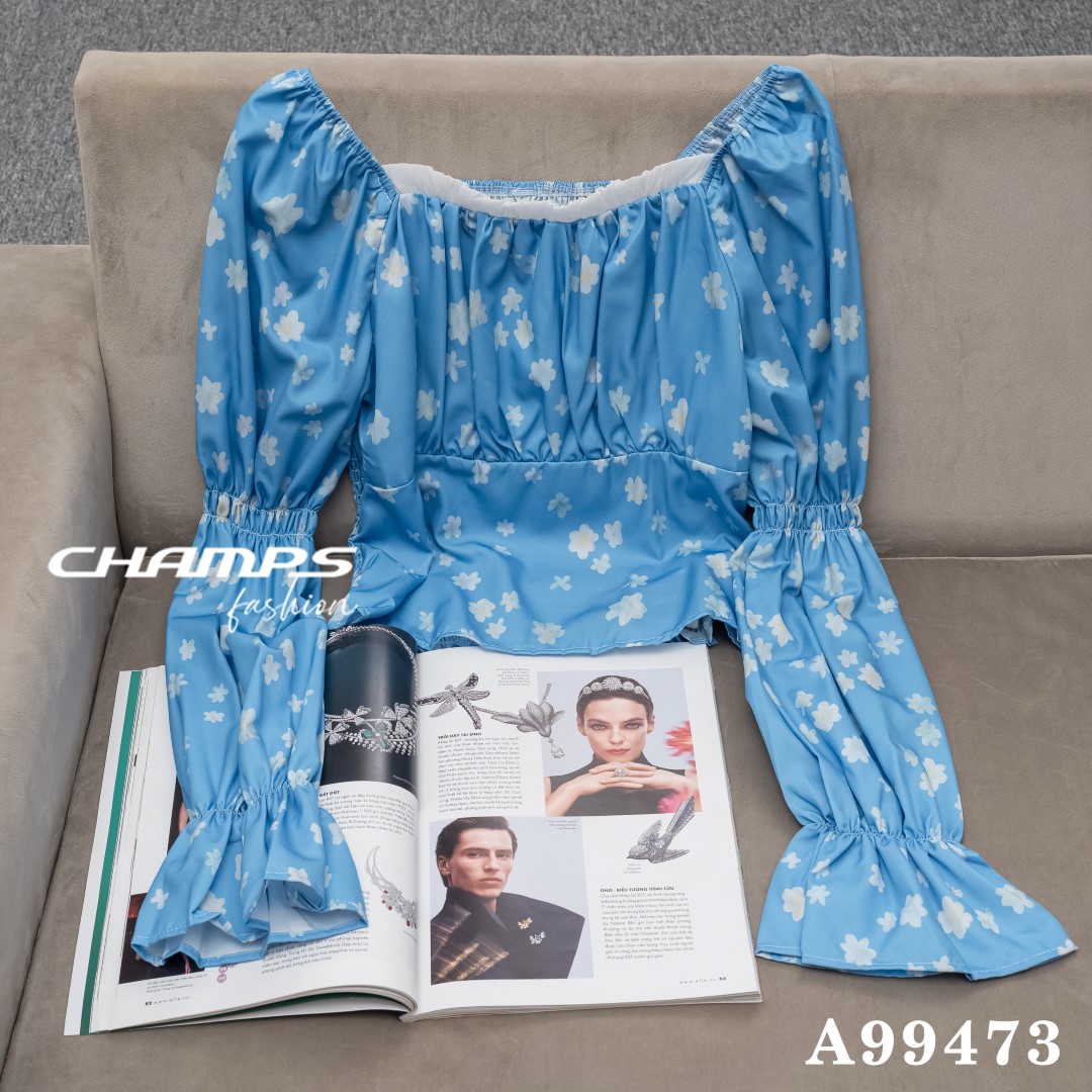 ÁO TRỄ VAI XANH 99473