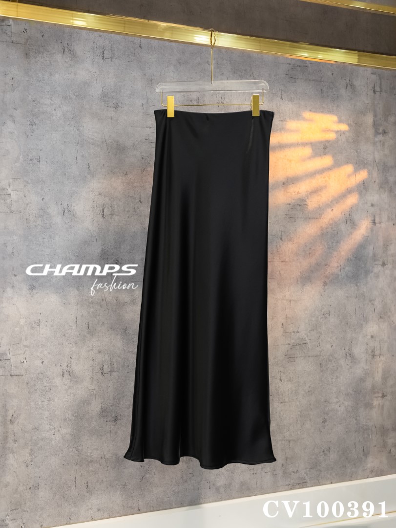CHÂN VÁY LỤA ĐEN 100391