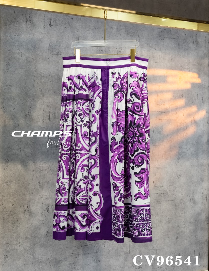 CHÂN VÁY D&G TÍM 96541