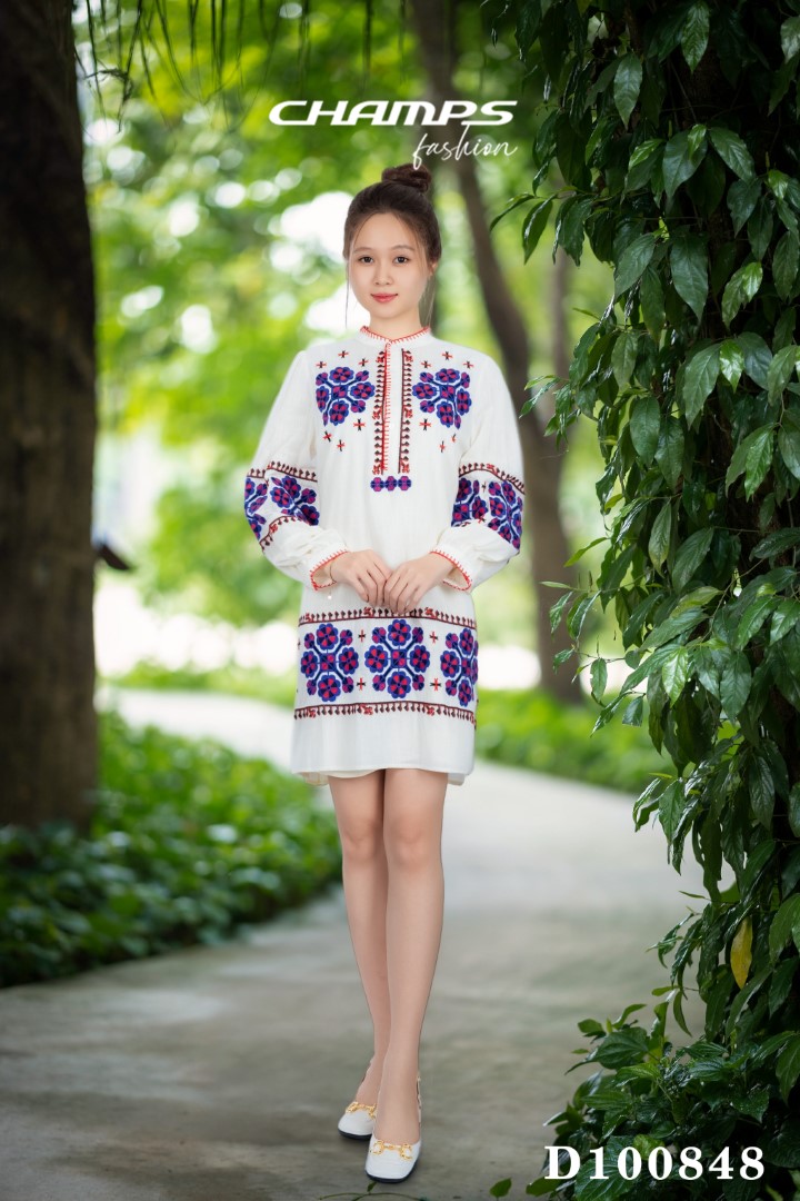 ĐẦM TRẮNG SUÔN THÊU LÓT 100848