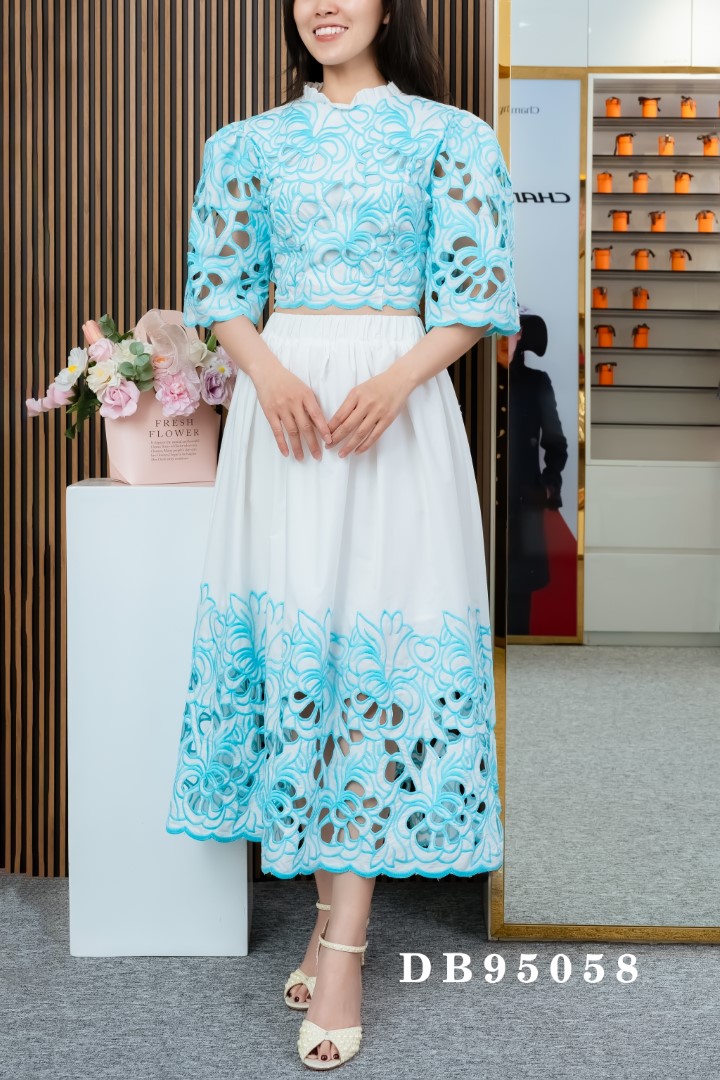 BỘ XANH HOA VĂN CHÂN 95058