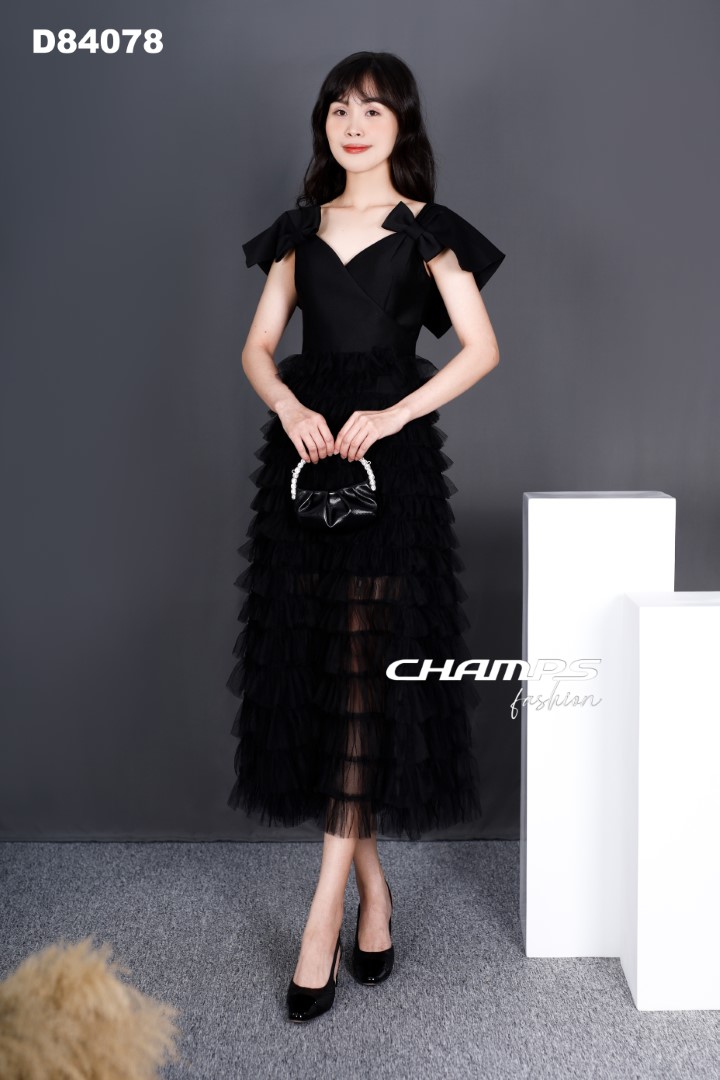 ĐẦM ĐEN DÀI TẦNG NƠ 84078