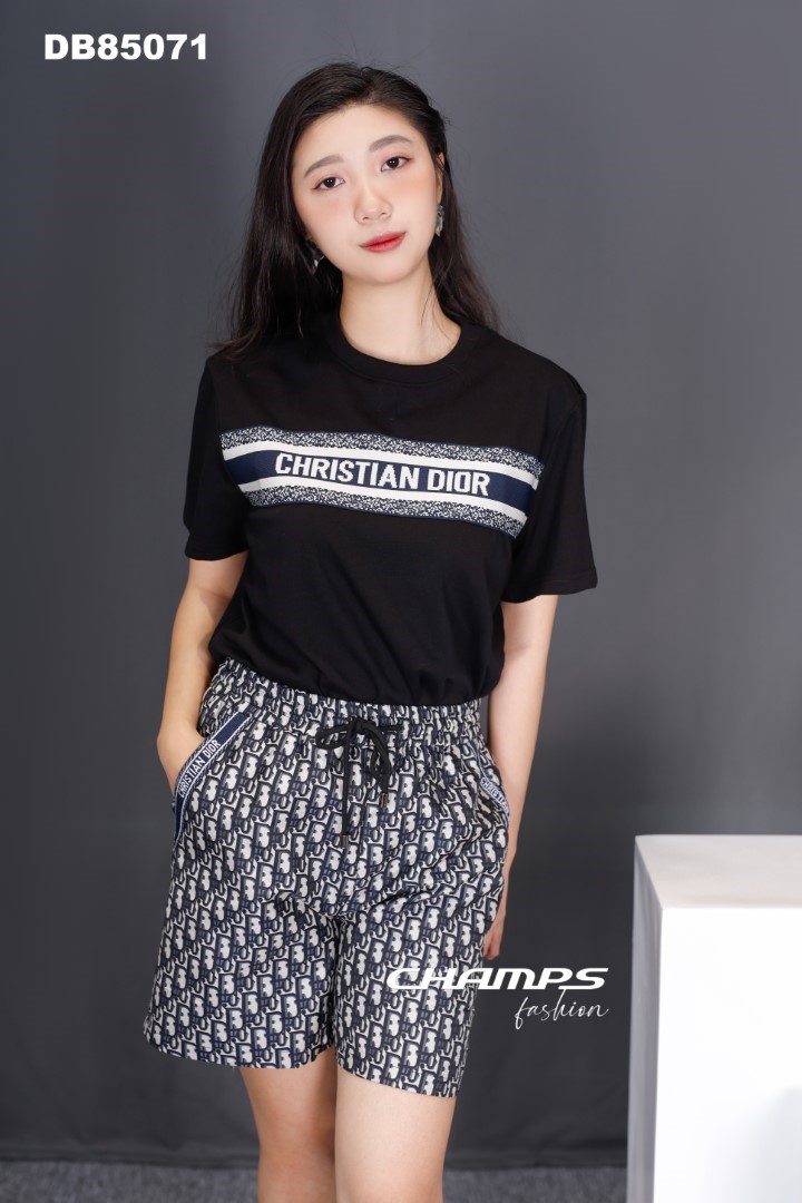 BỘ DIOR ÁO ĐEN QUẦN SHORT XANH 85071