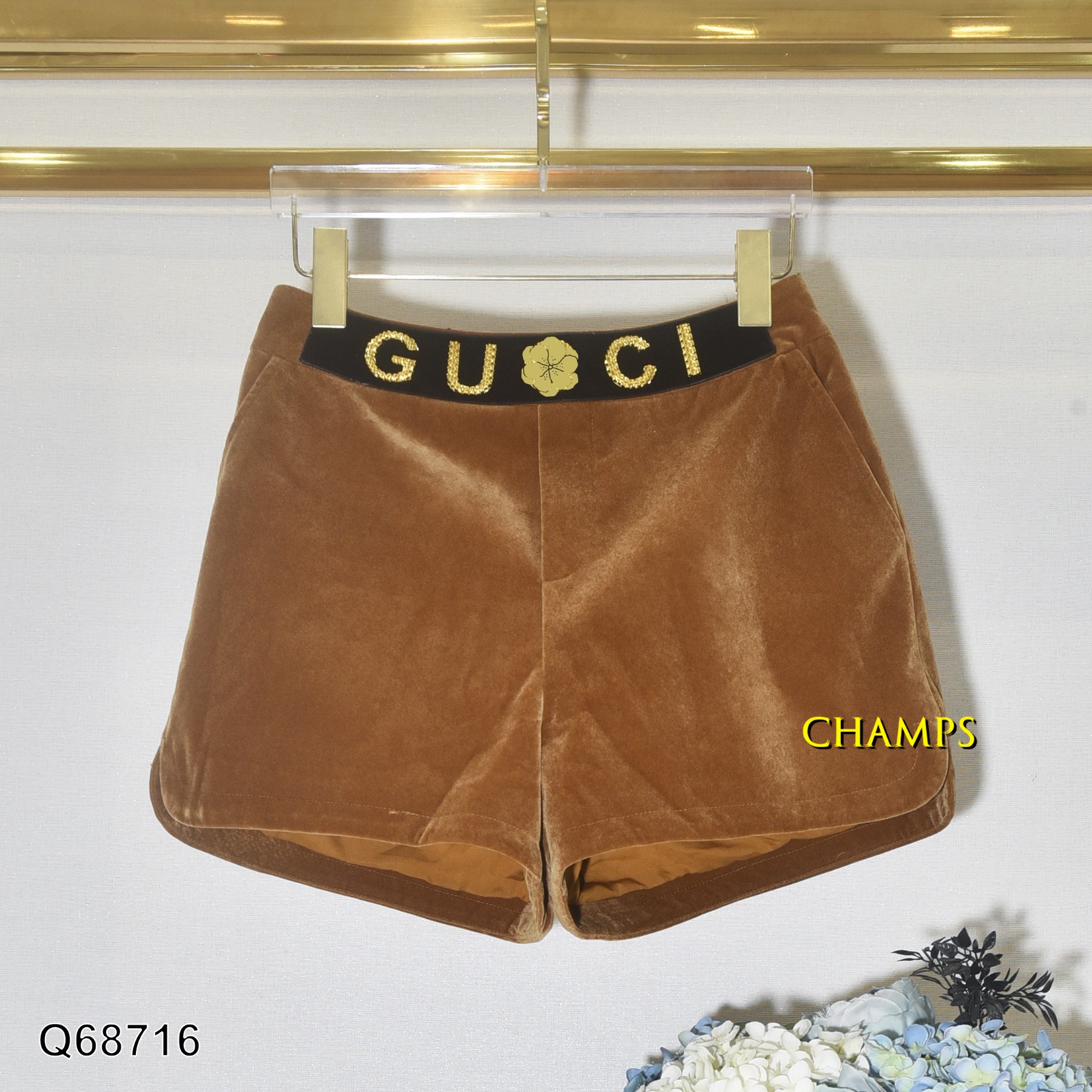 QUẦN SHORT NHUNG NÂU GUCCI VÀNG 68716
