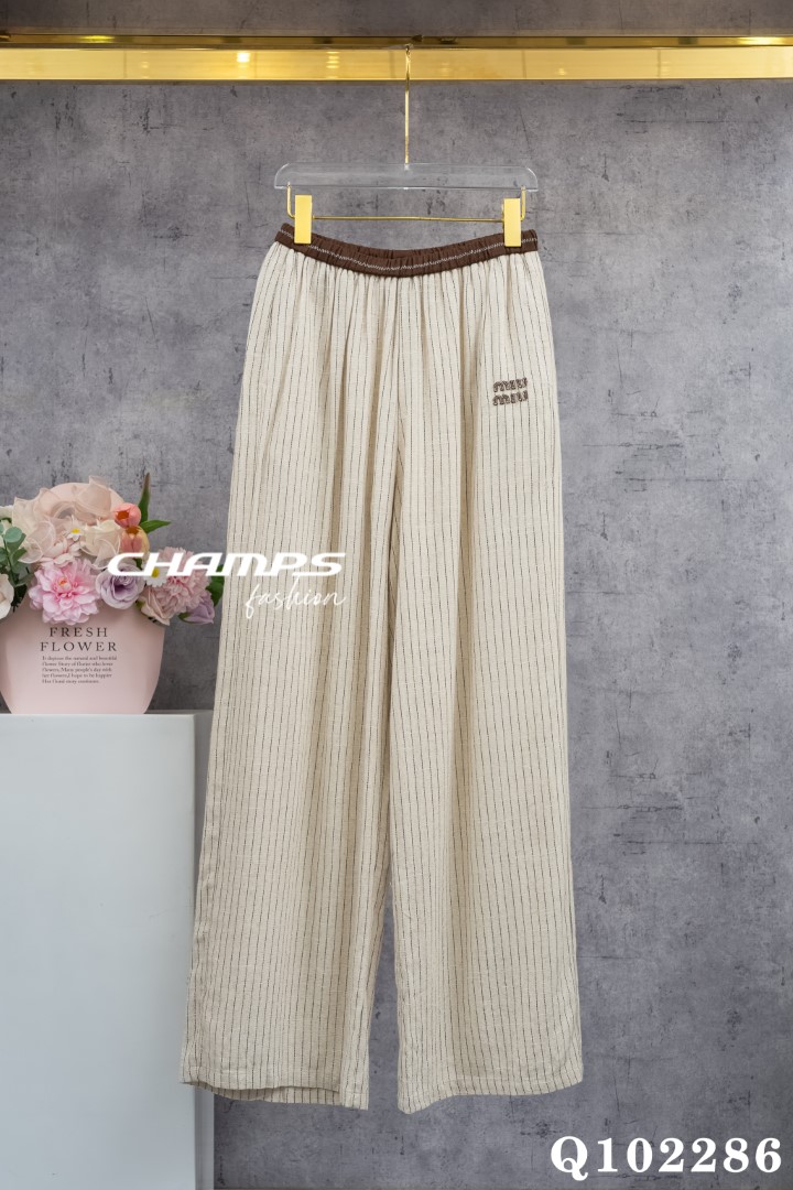CHÂN VÁY TRẮNG REN 102286