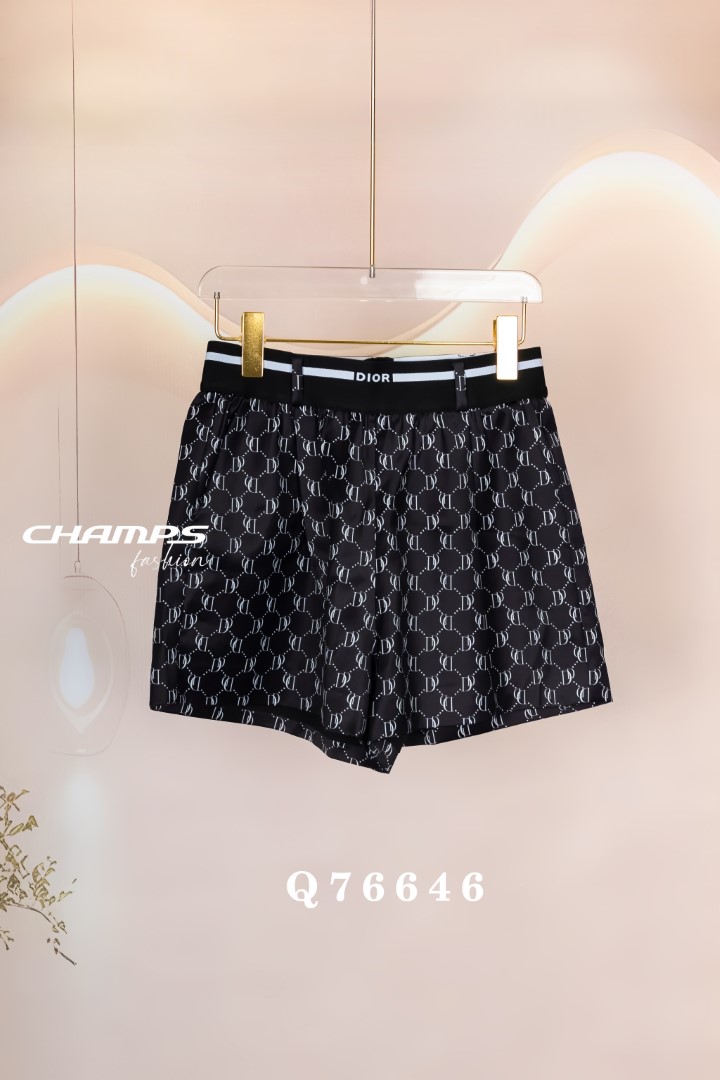 QUẦN SHORT DIOR DN 76646