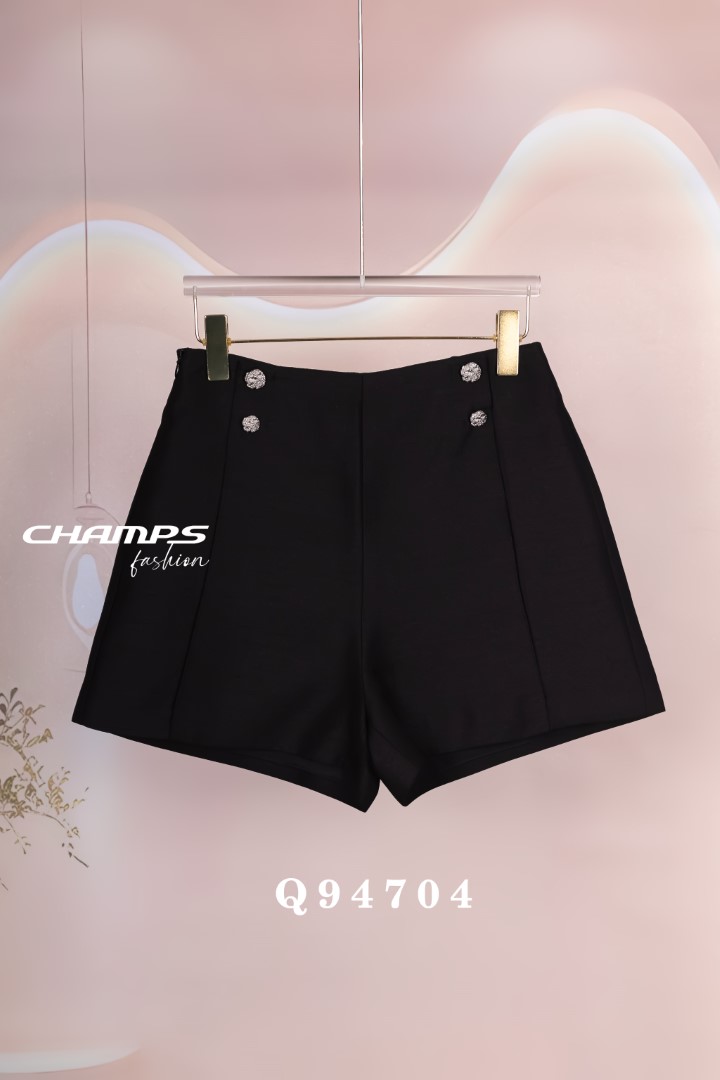 QUẦN SHORT ĐEN 4 NÚT 94704