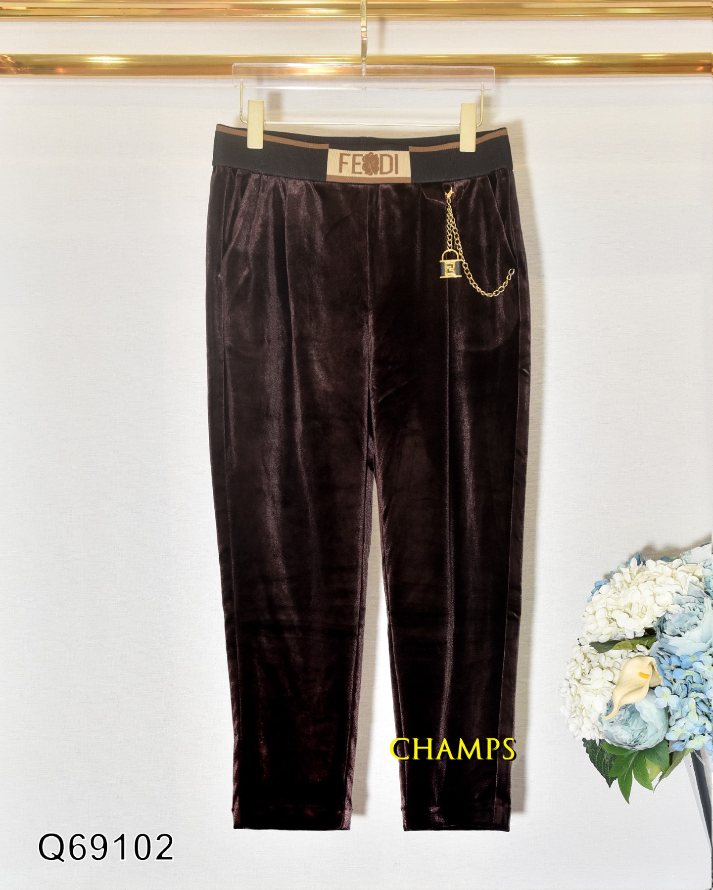 QUẦN NHUNG NÂU FENDI 69102