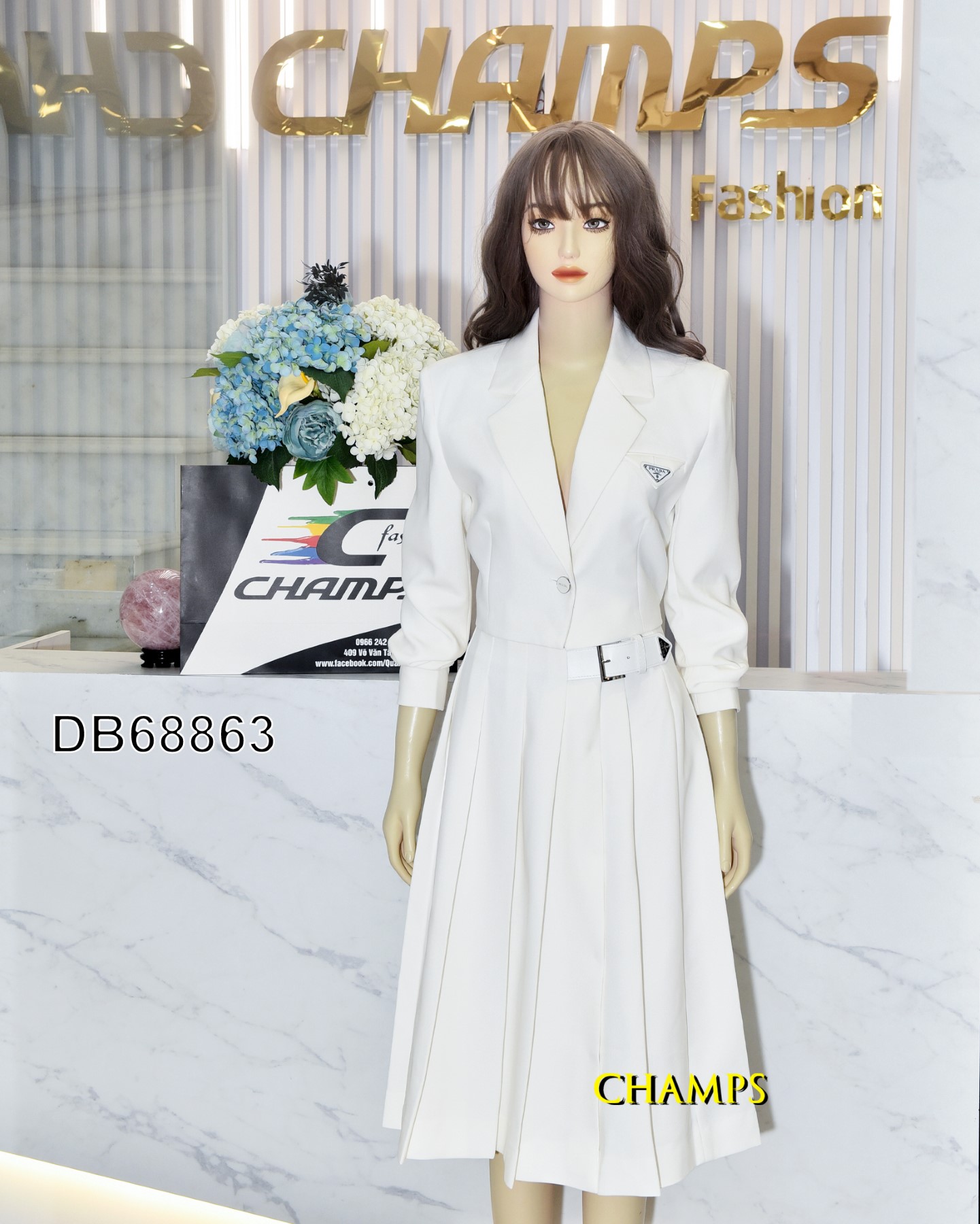 BỘ VEST TRẮNG +CV XẾP LY PRADA 68863