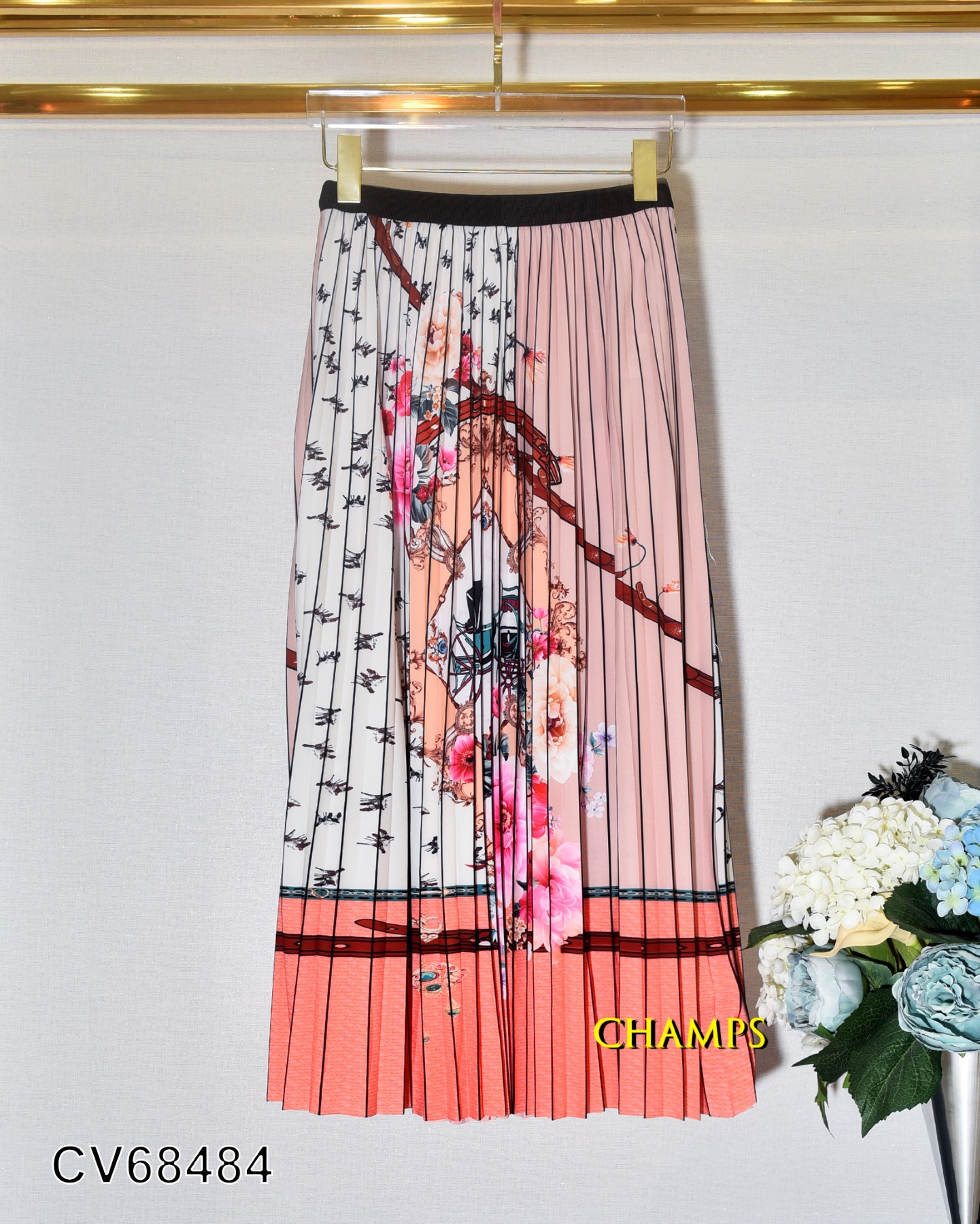 CHÂN VÁY LỤA HOA VĂN CAM 68484